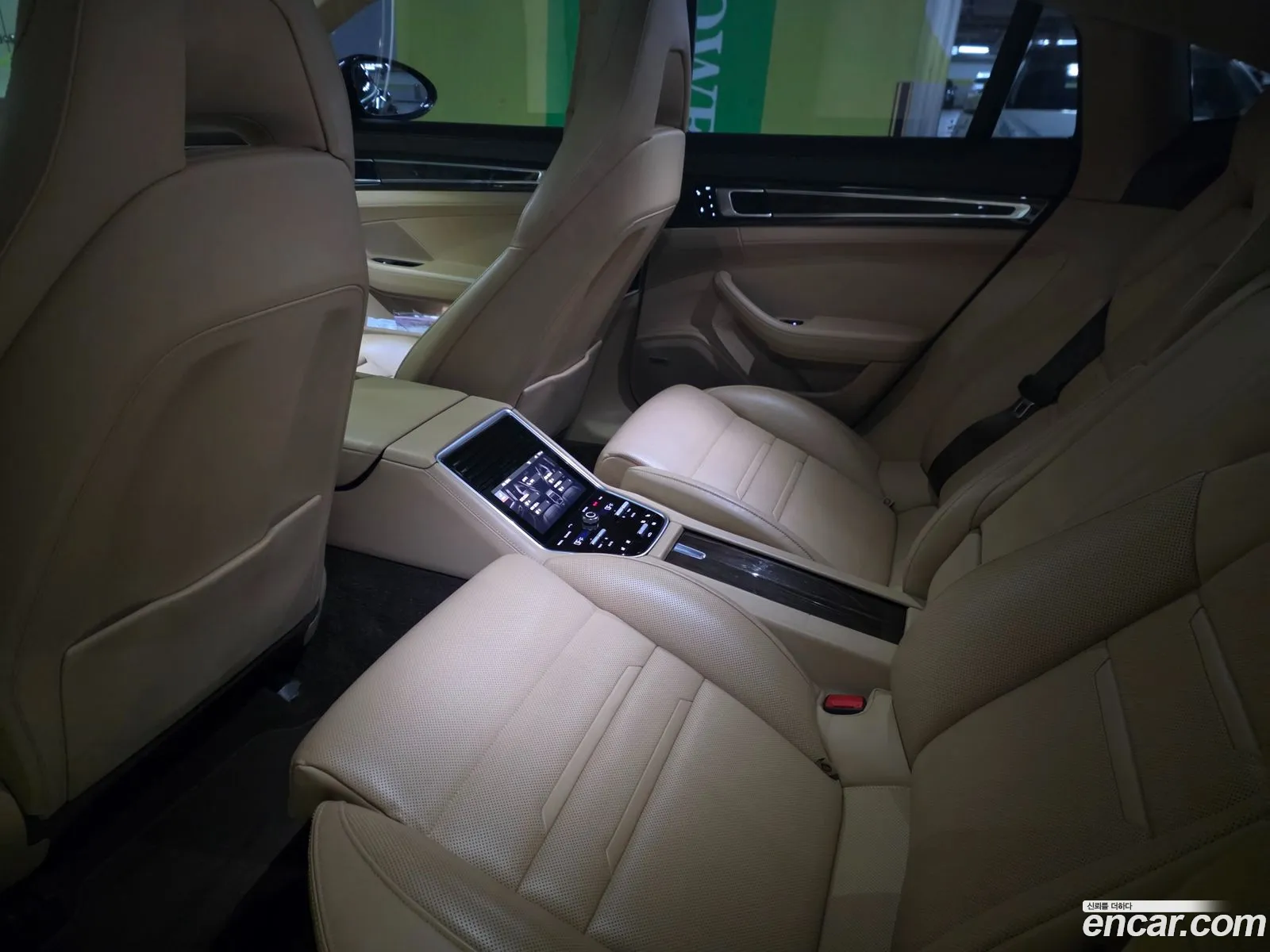 Porsche Panamera 2018 — 9