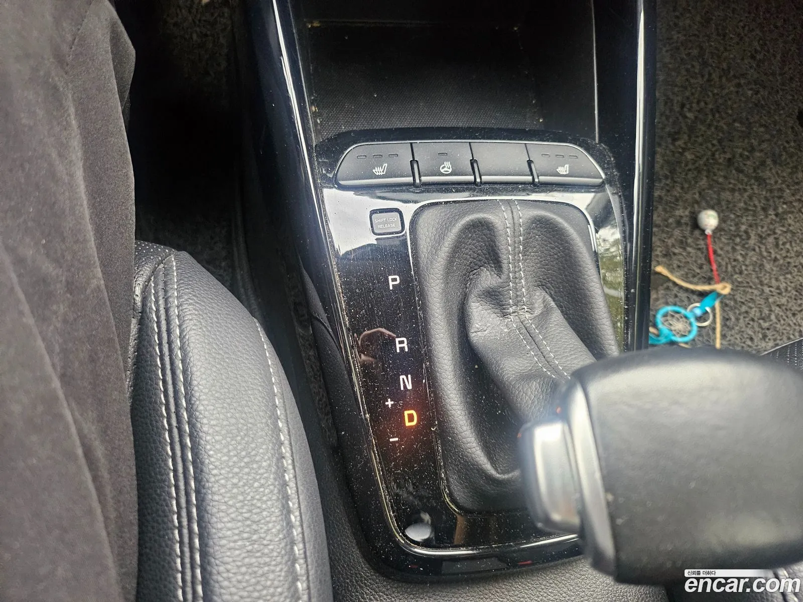 Kia Stonic 2017 — 12