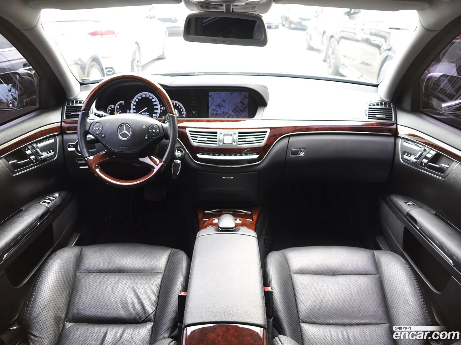 Mercedes-Benz S-Class W221 2010 — 16