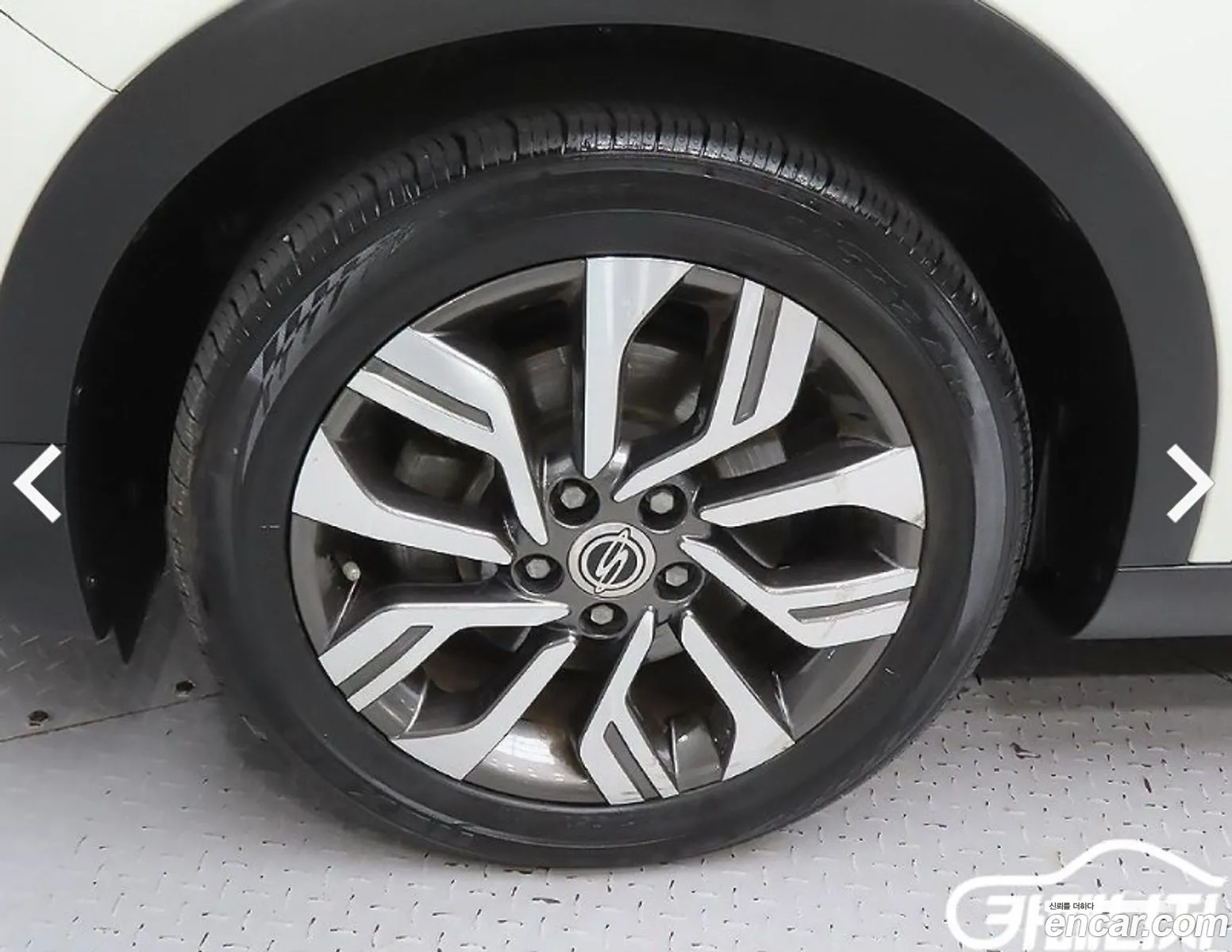 KG Mobility (SsangYong) Tivoli Air 2019 — 18