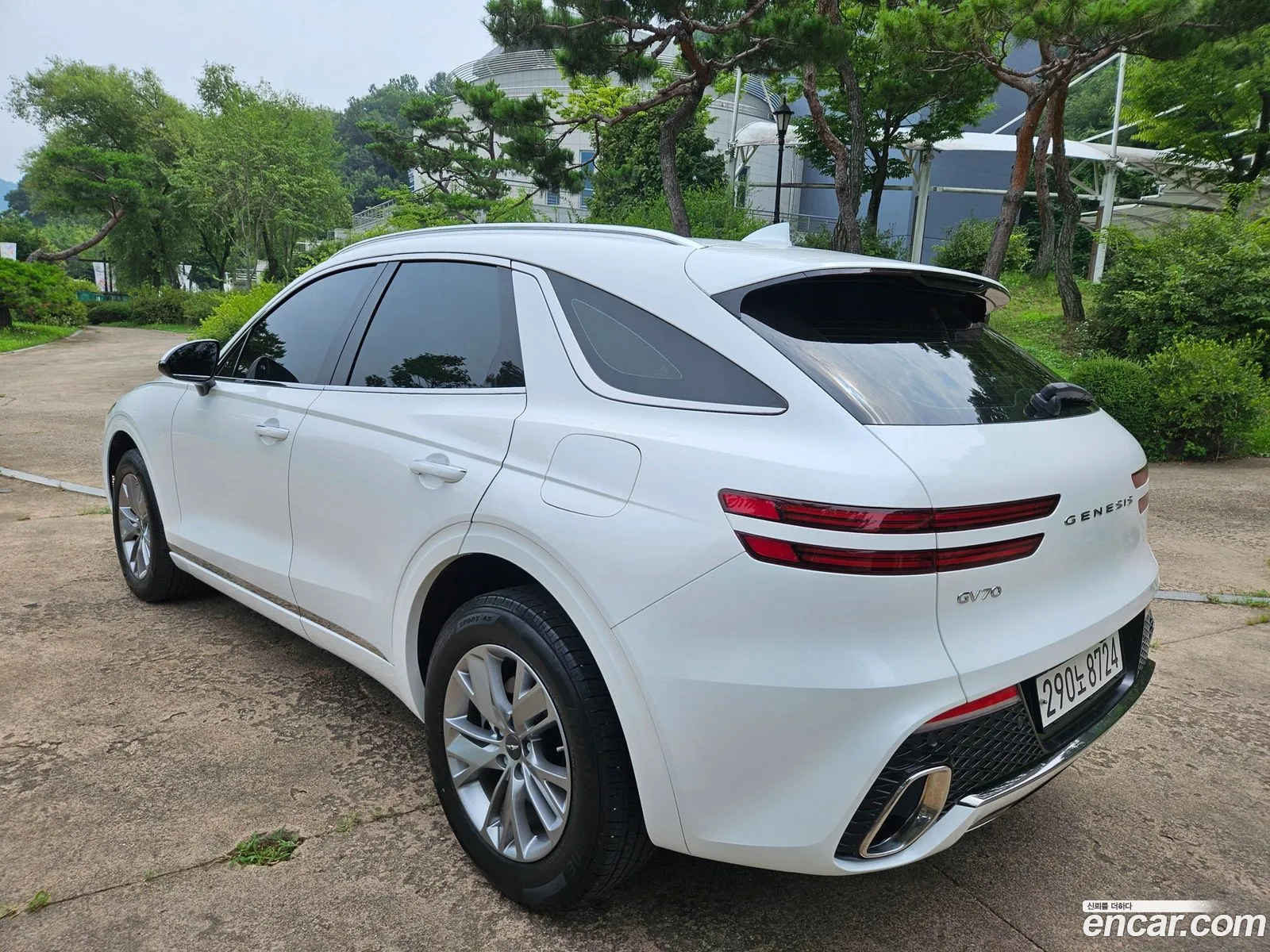 Genesis GV70 2022 — 18