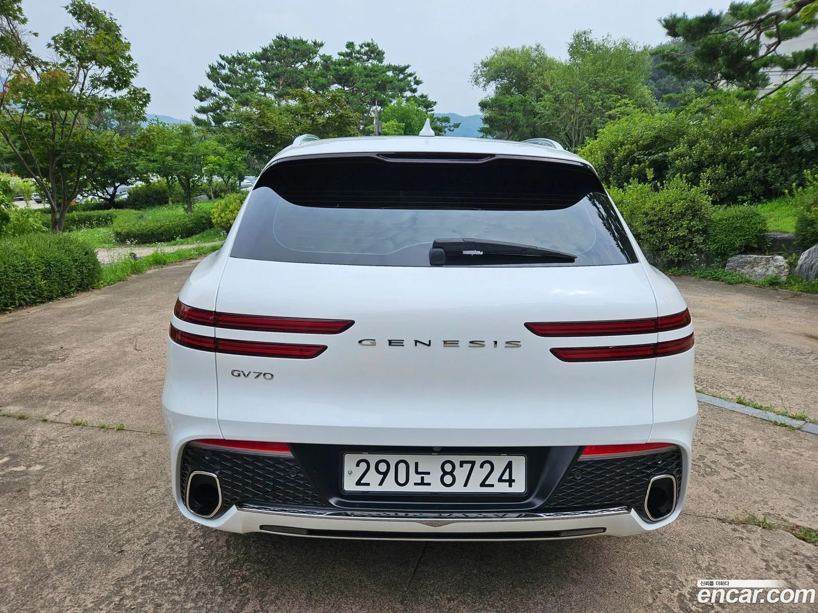 Genesis GV70 2022 — 10