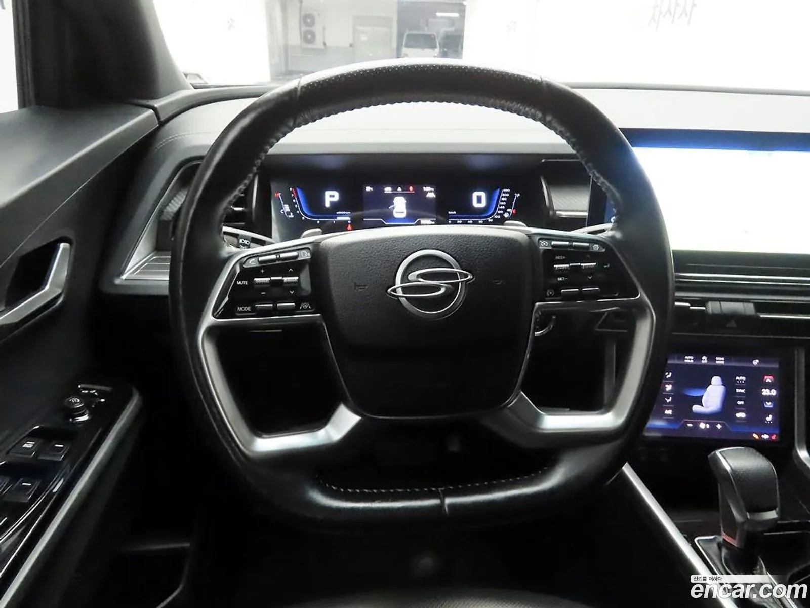 KG Mobility (SsangYong) Torres 2022 — 16