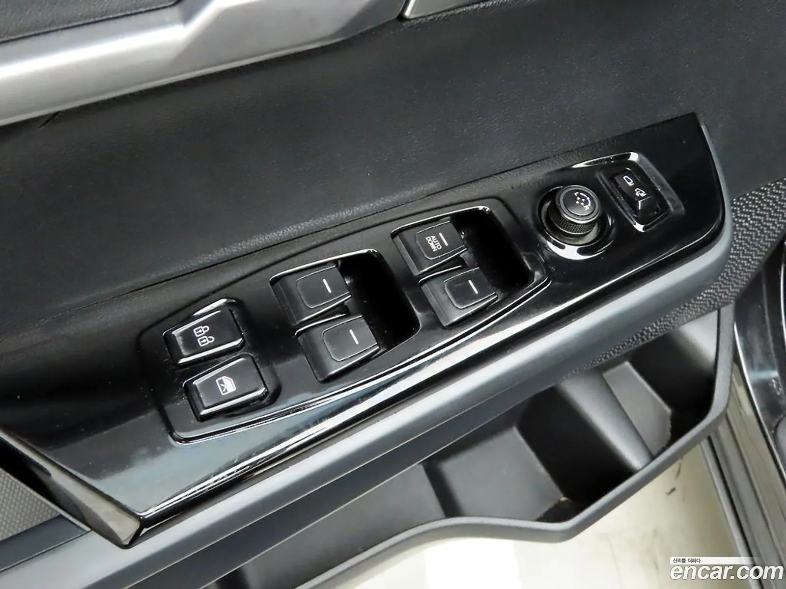 KG Mobility (SsangYong) Torres 2022 — 9