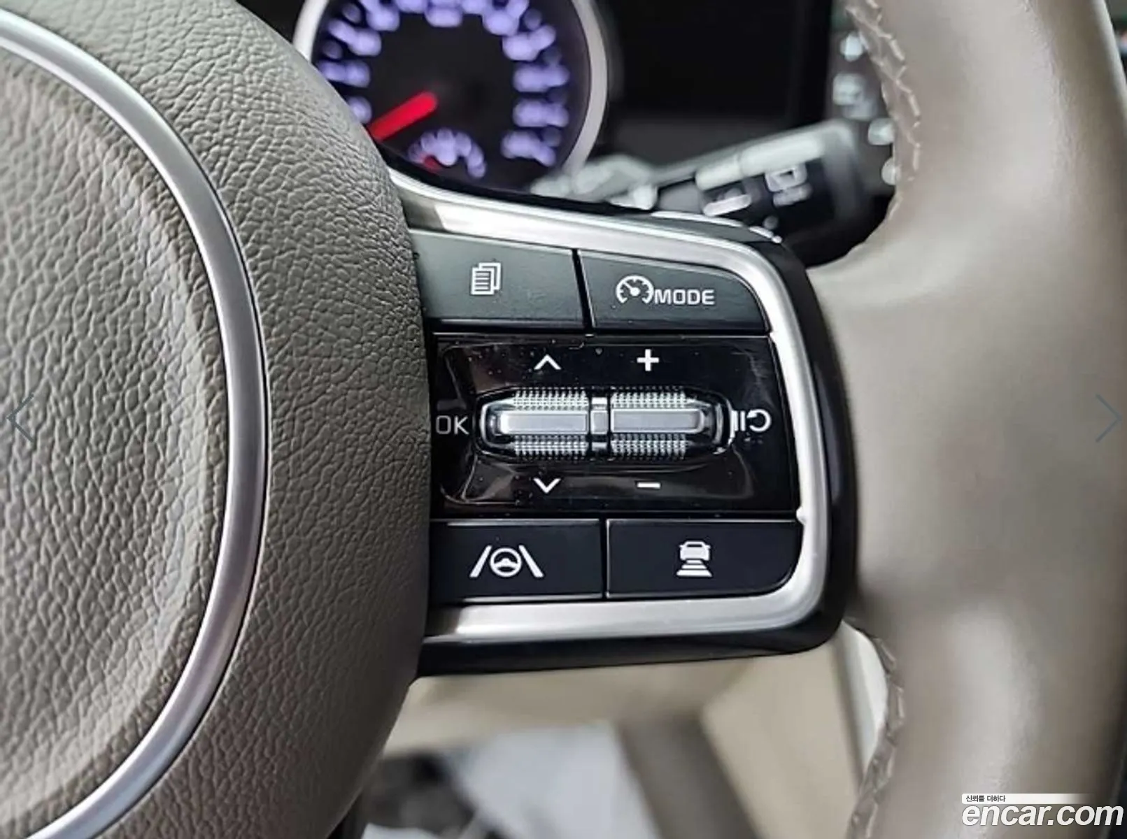 Kia Carnival 2021 — 7
