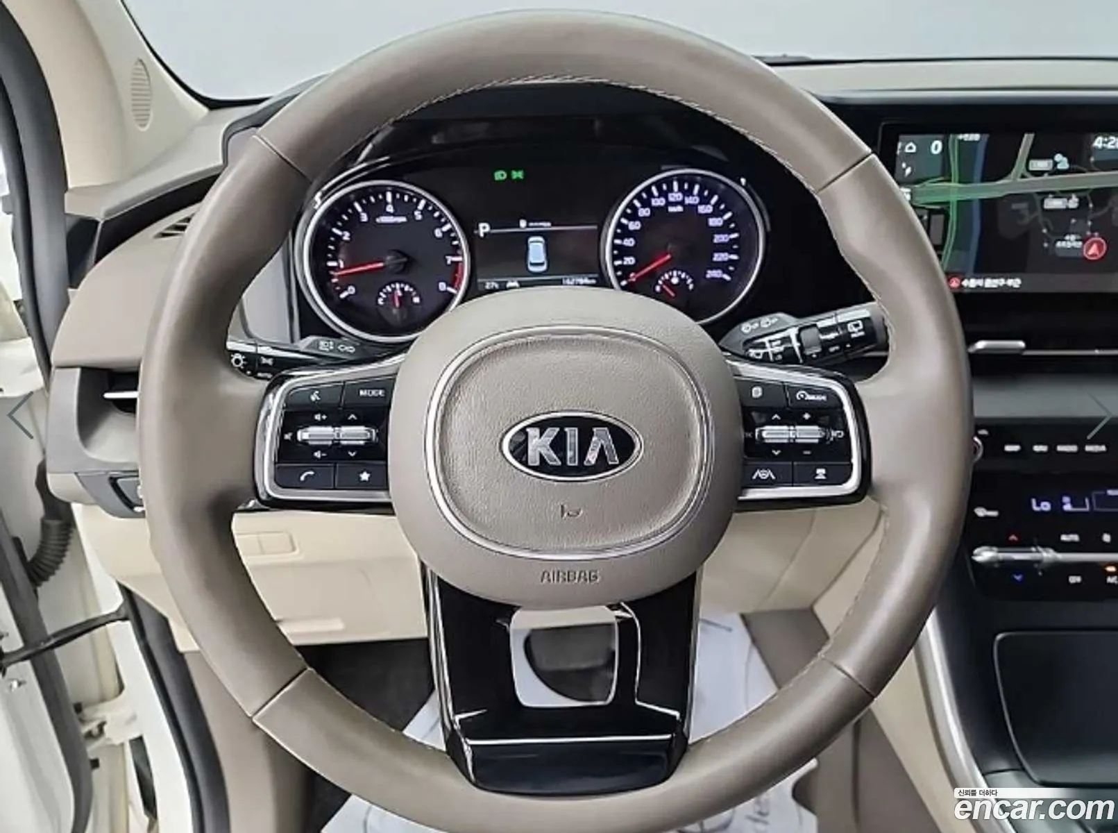Kia Carnival 2021 — 11