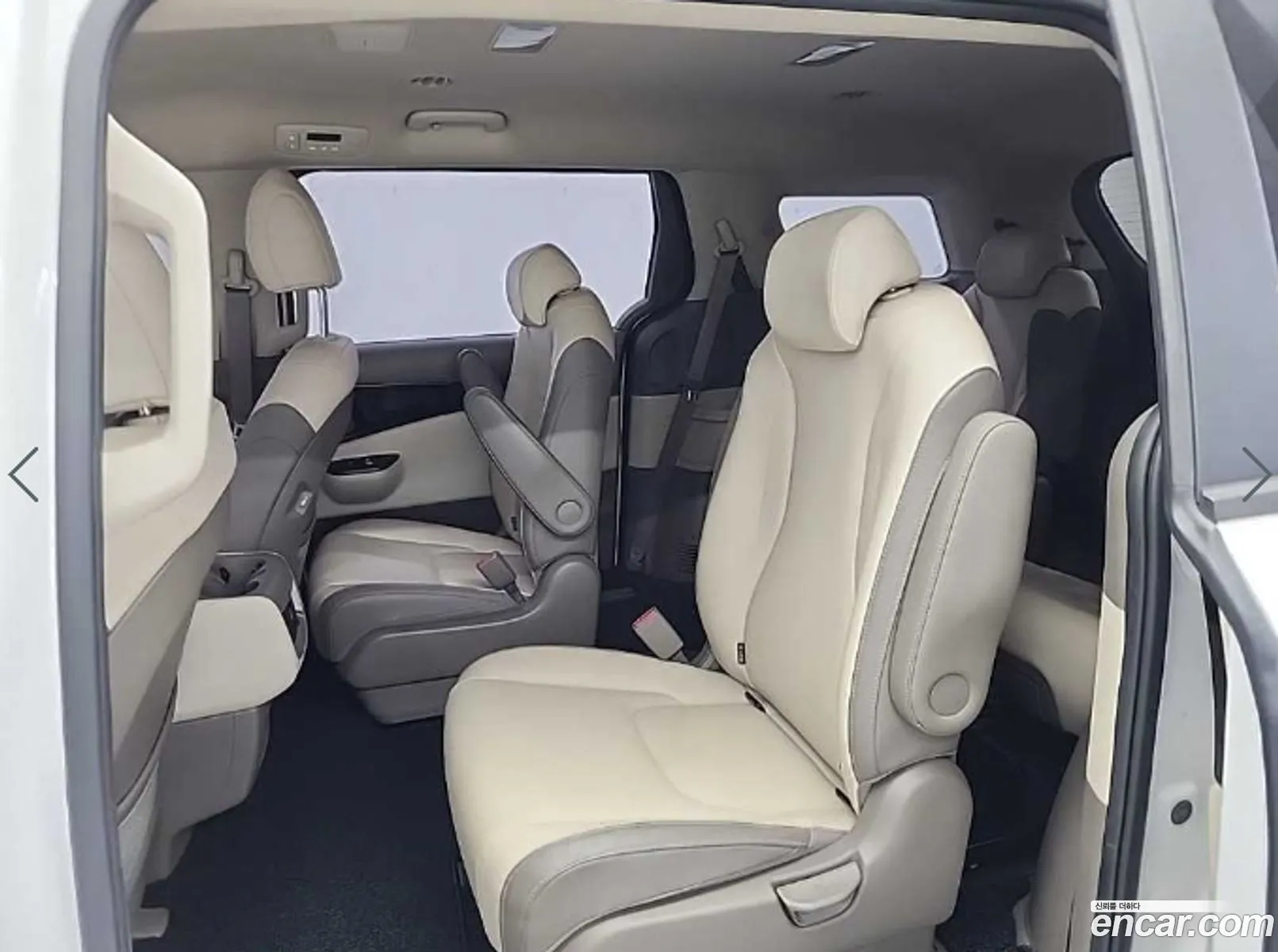 Kia Carnival 2021 — 18