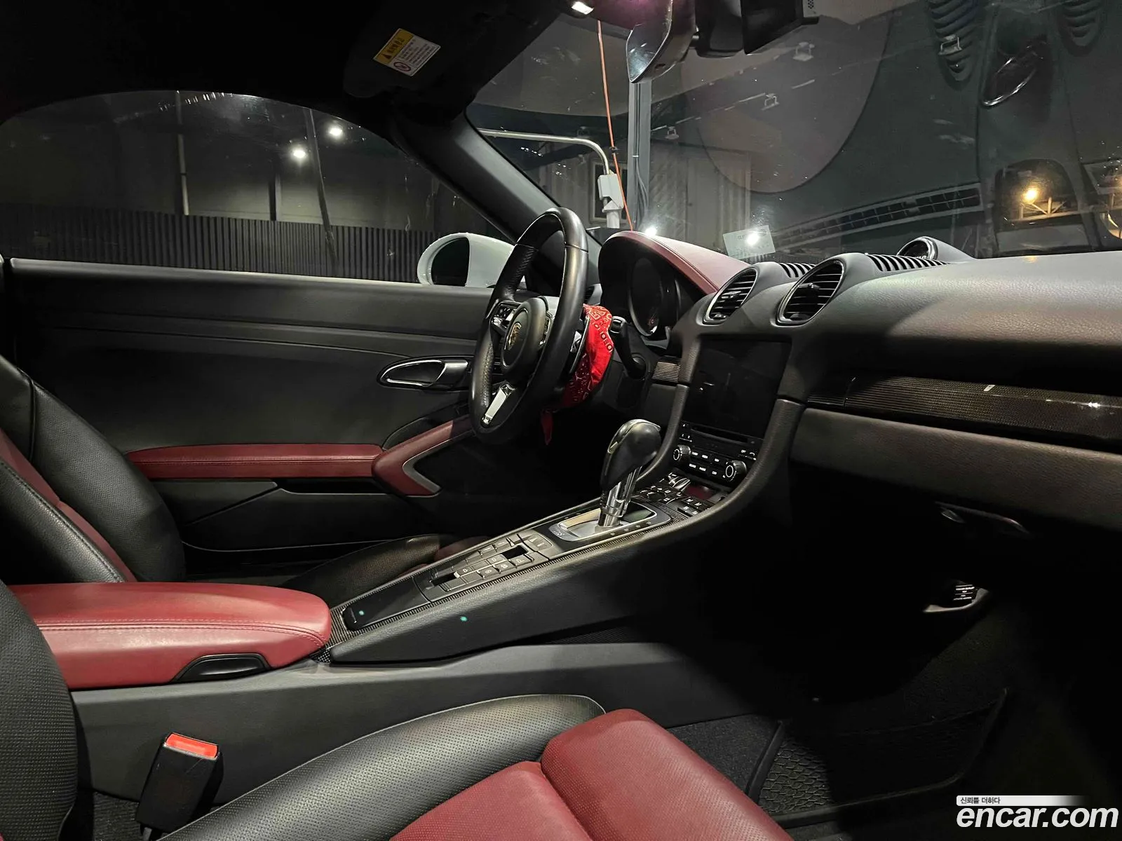 Porsche 718 Boxster 2017 — 2