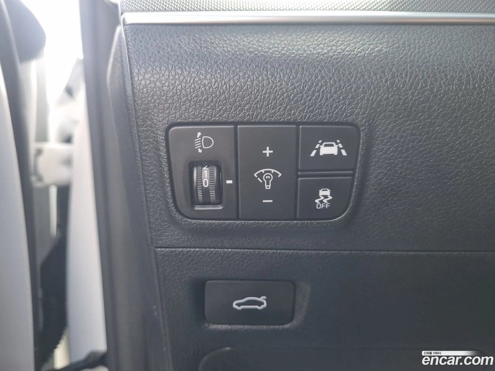 Kia K5 2023 — 4