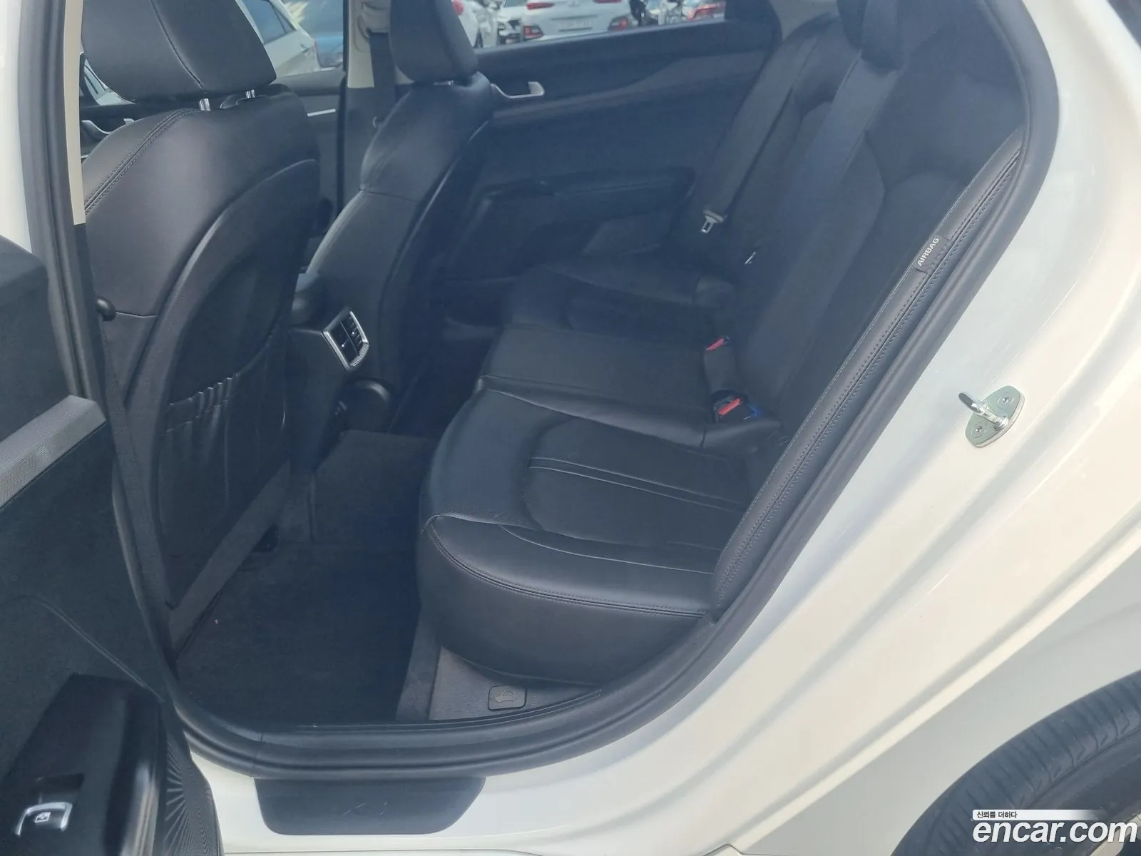 Kia K5 2023 — 3