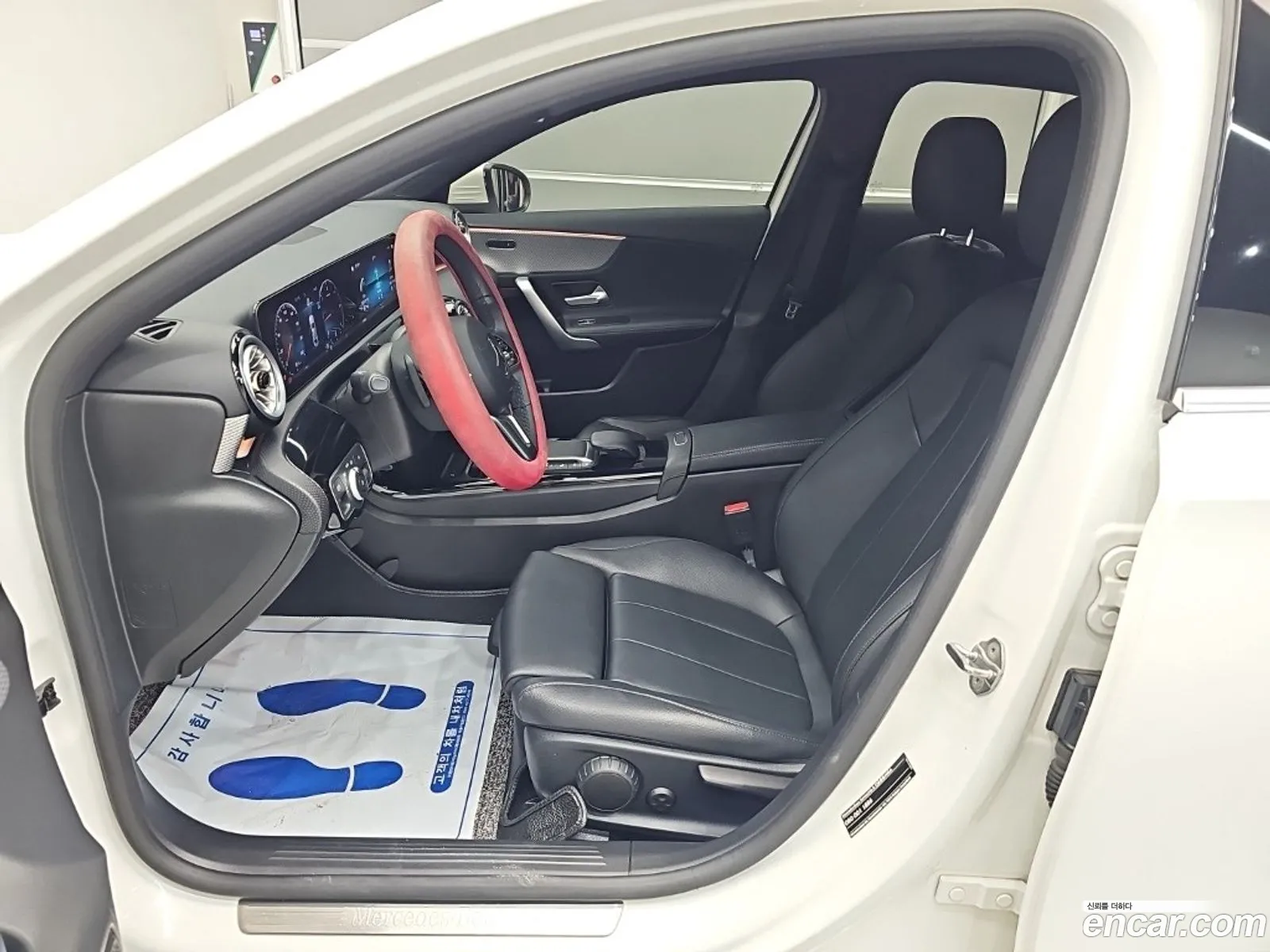 Mercedes-Benz A-Class W177 2022 — 14