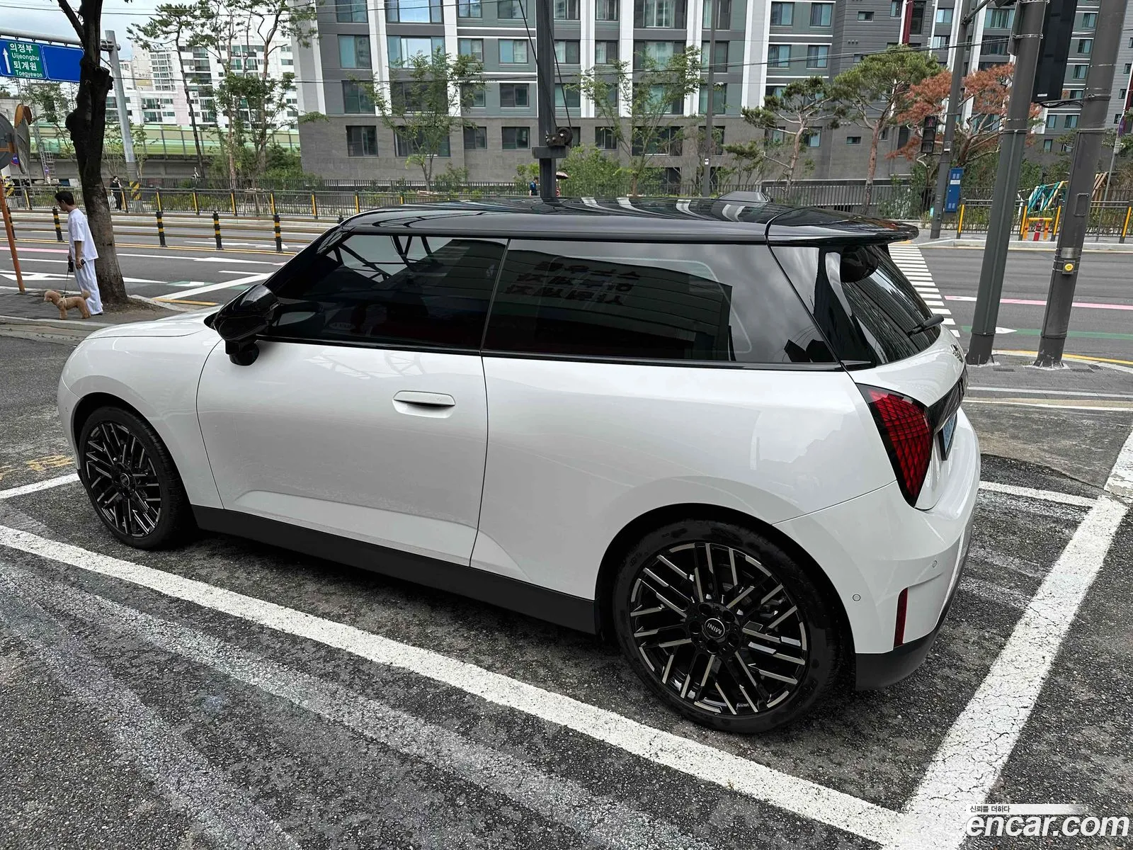 Mini Cooper Electric 2024 — 20