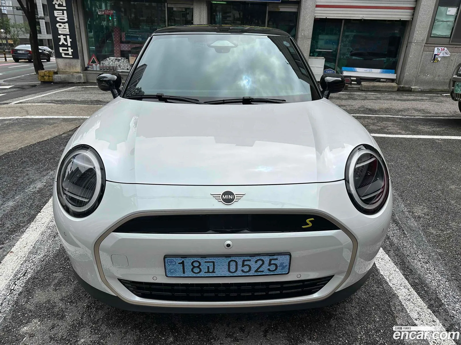 Mini Cooper Electric 2024 — 12