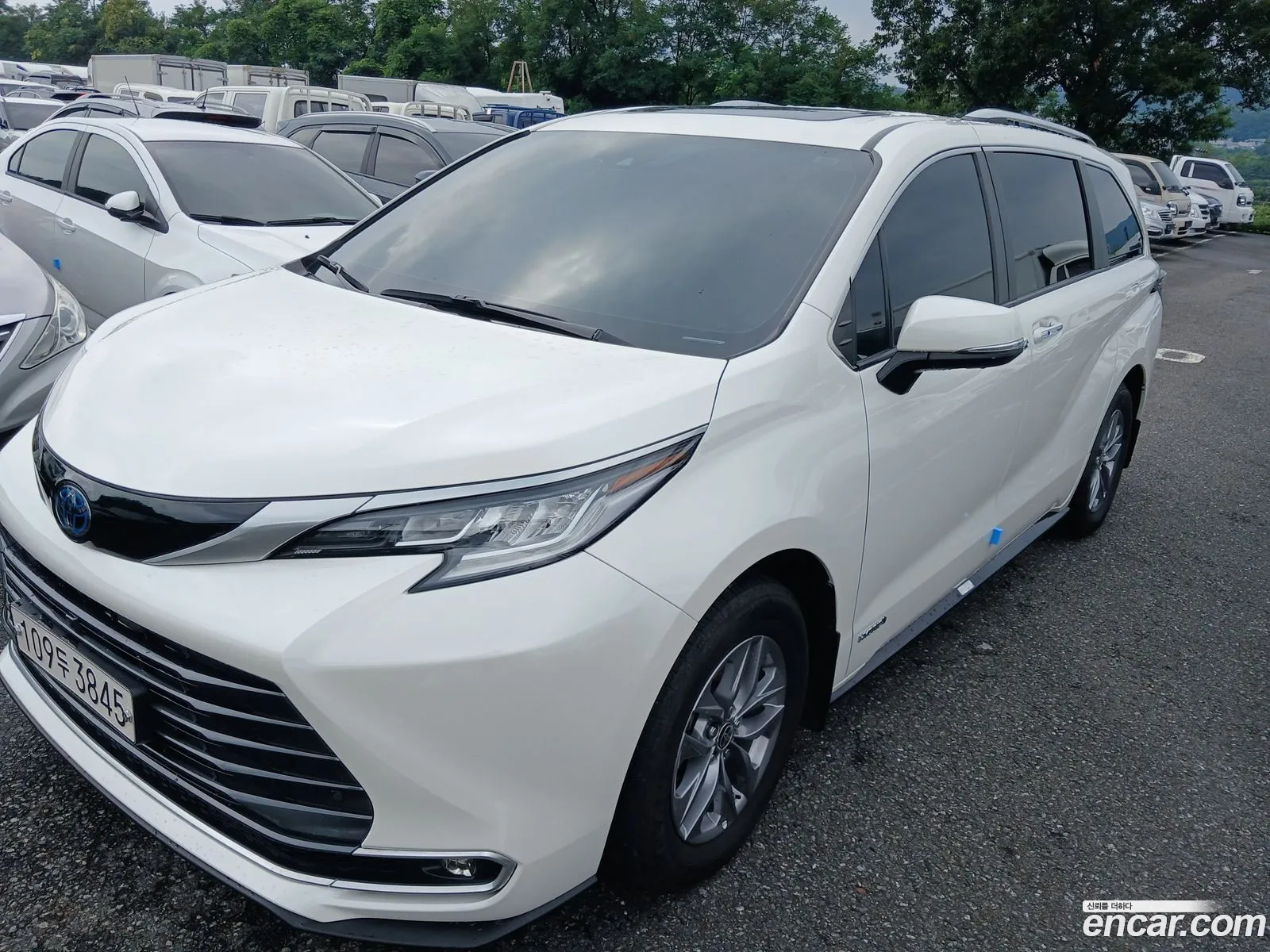 Toyota Sienna 2021 — 4