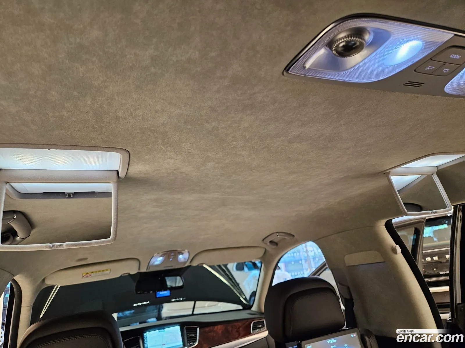 Hyundai Equus 2015 — 7