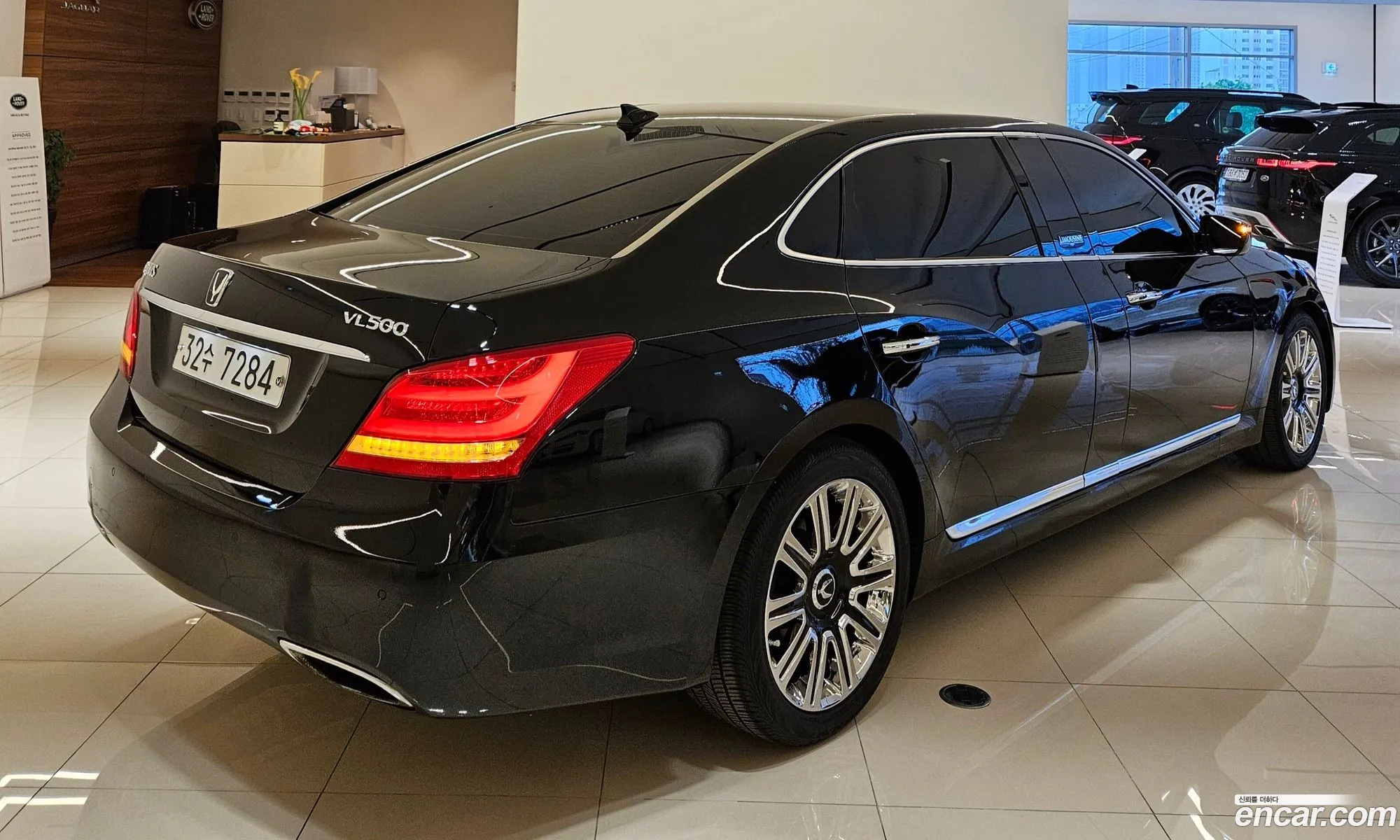 Hyundai Equus 2015 — 12