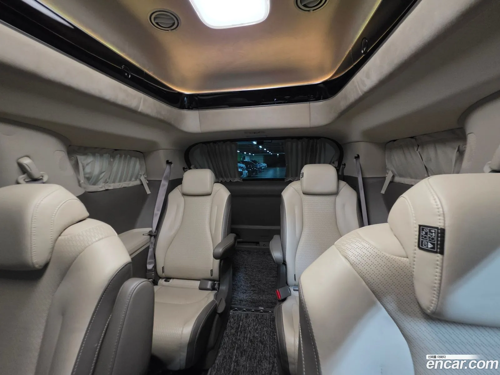 Kia Carnival 2021 — 4