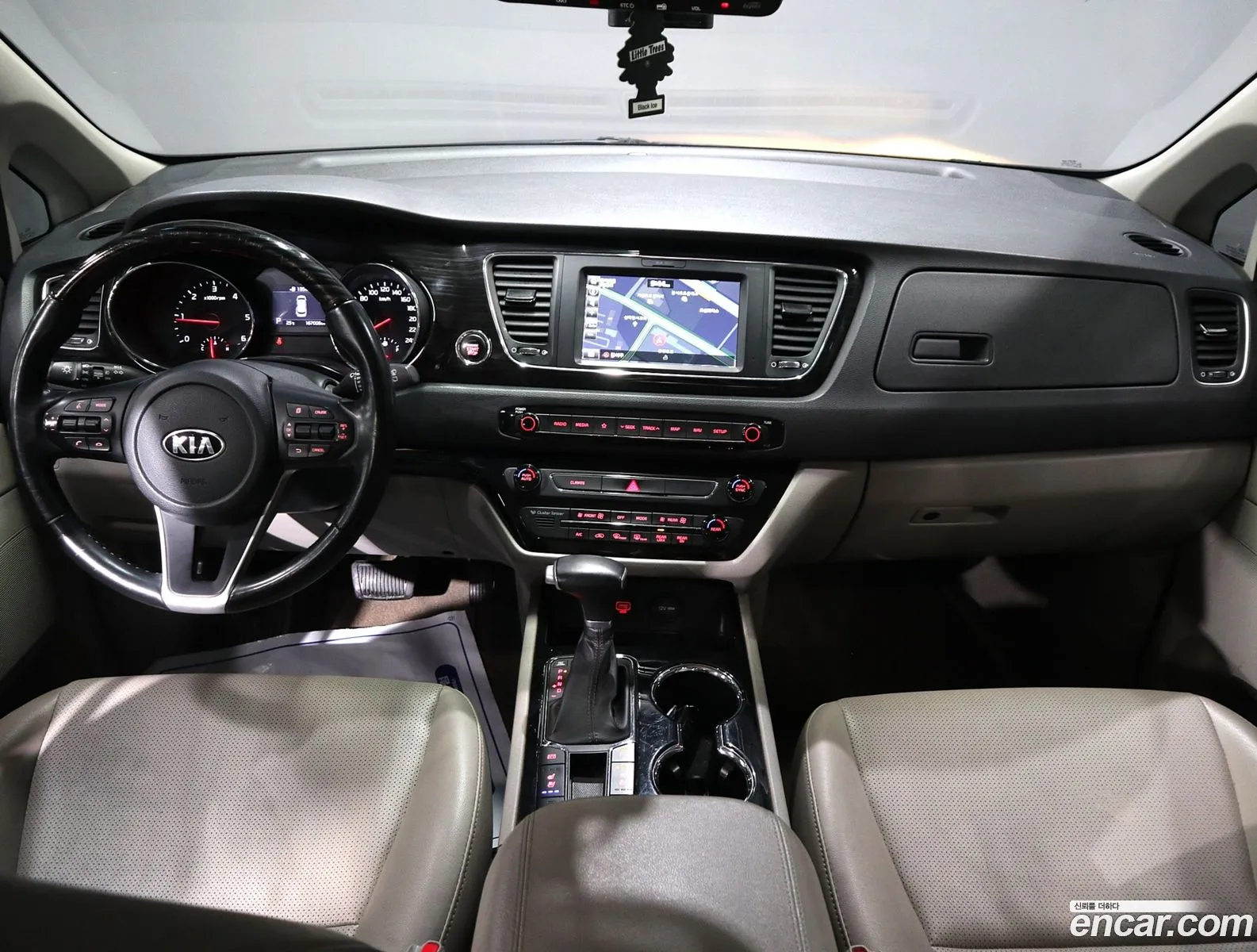 Kia Carnival 2019 — 9