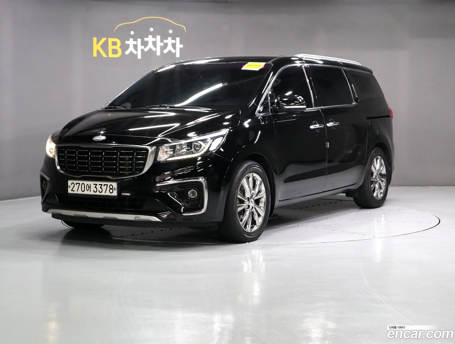 Kia Carnival 2019 — 14