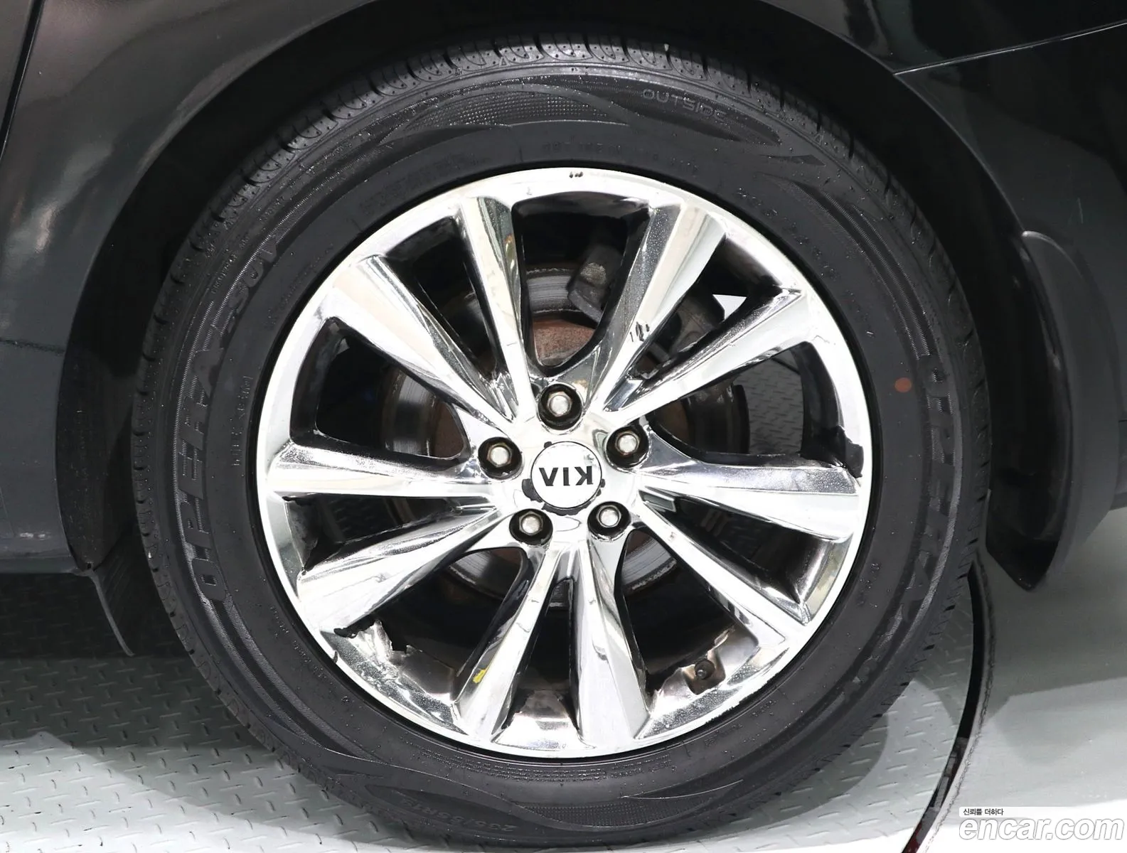Kia Carnival 2019 — 17