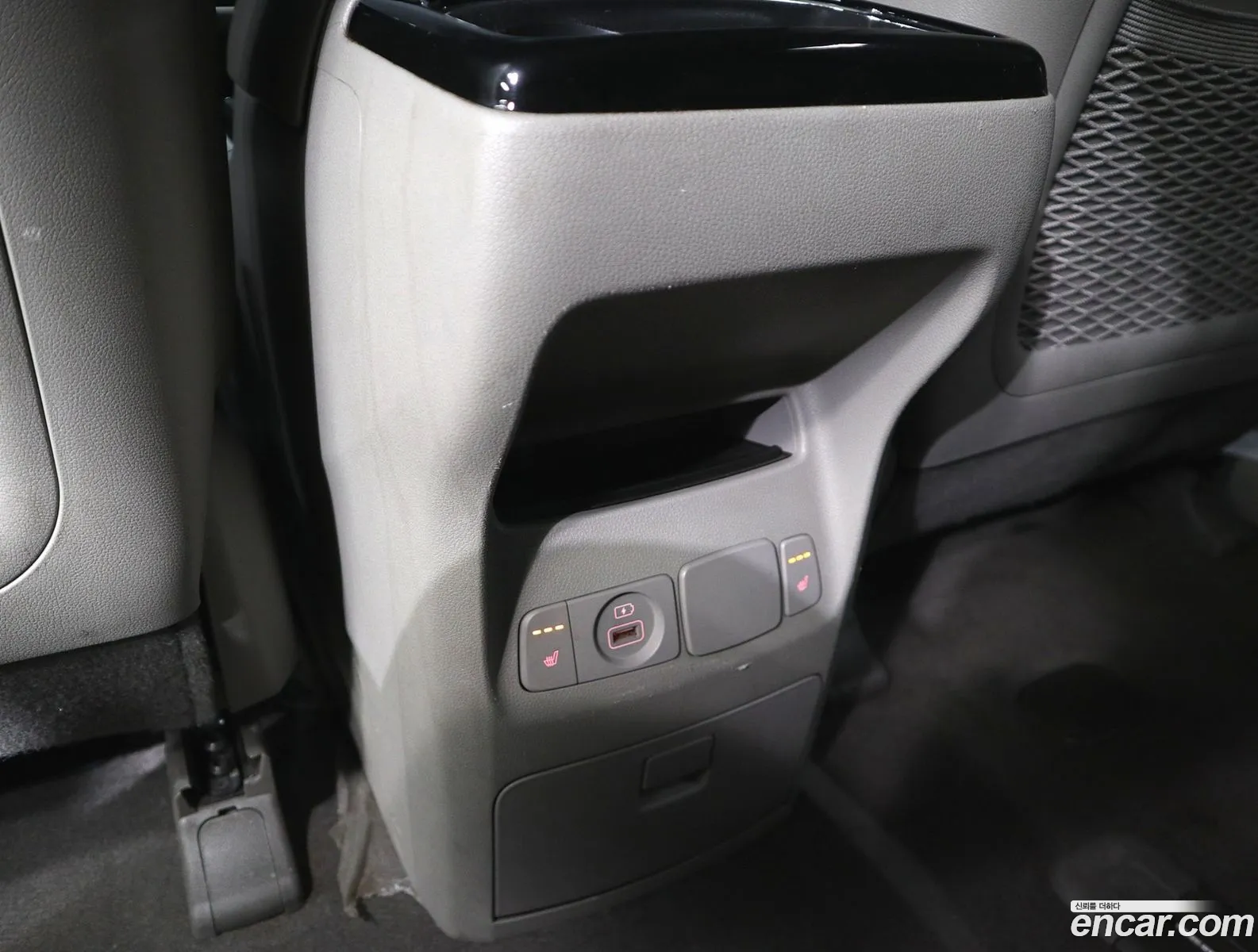 Kia Carnival 2019 — 13