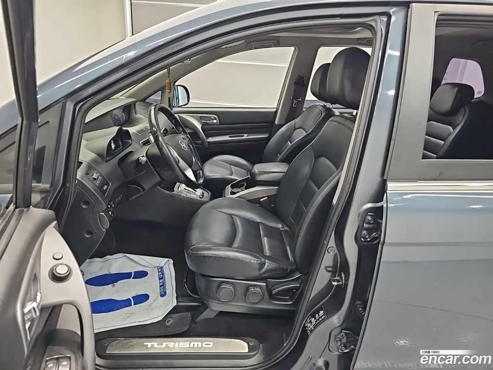 KG Mobility (SsangYong) Korando Turismo 2016 — 4