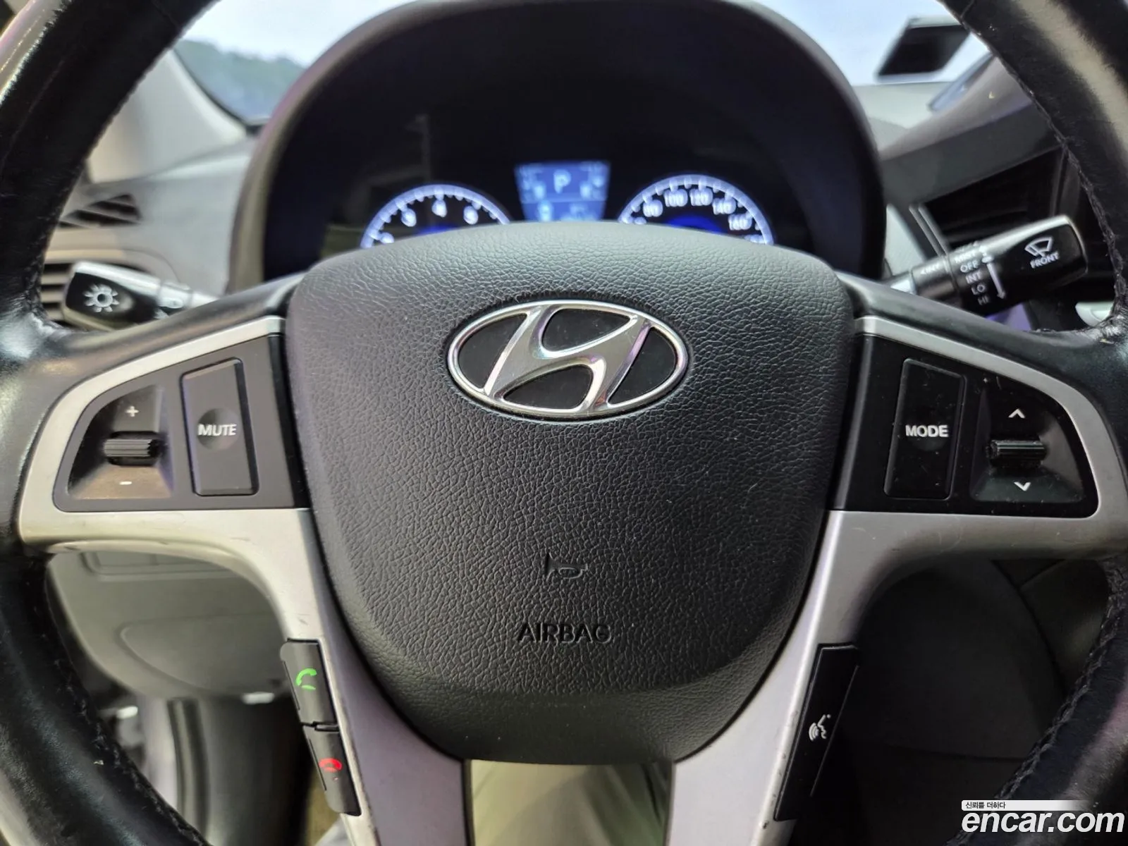 Hyundai Accent 2013 — 7