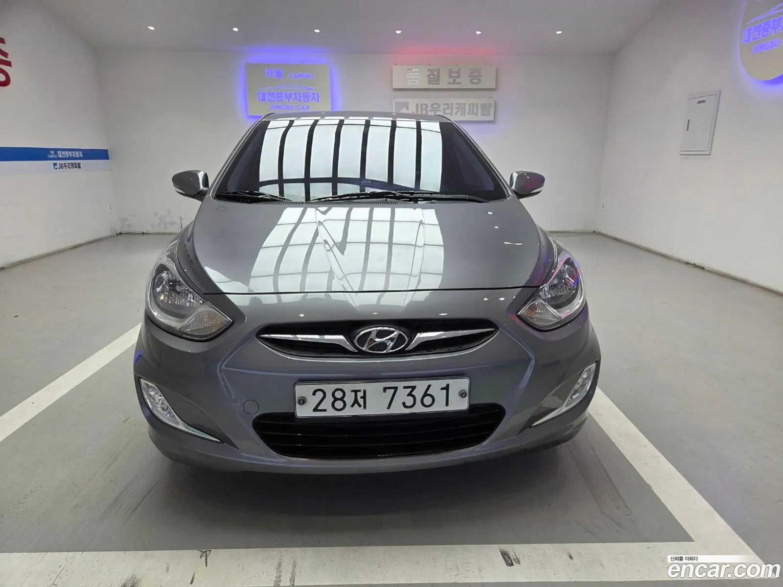 Hyundai Accent 2013 — 16