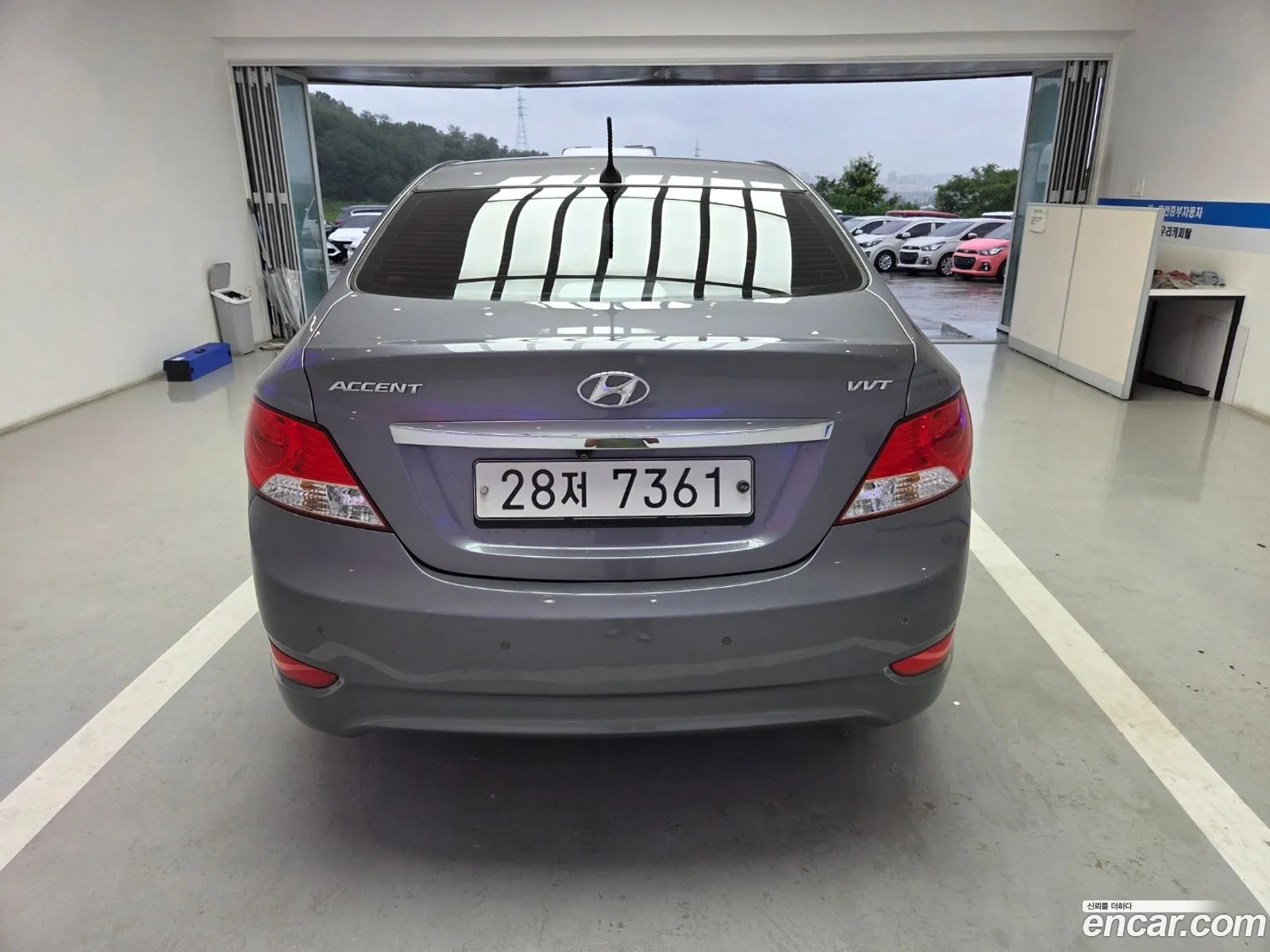 Hyundai Accent 2013 — 2