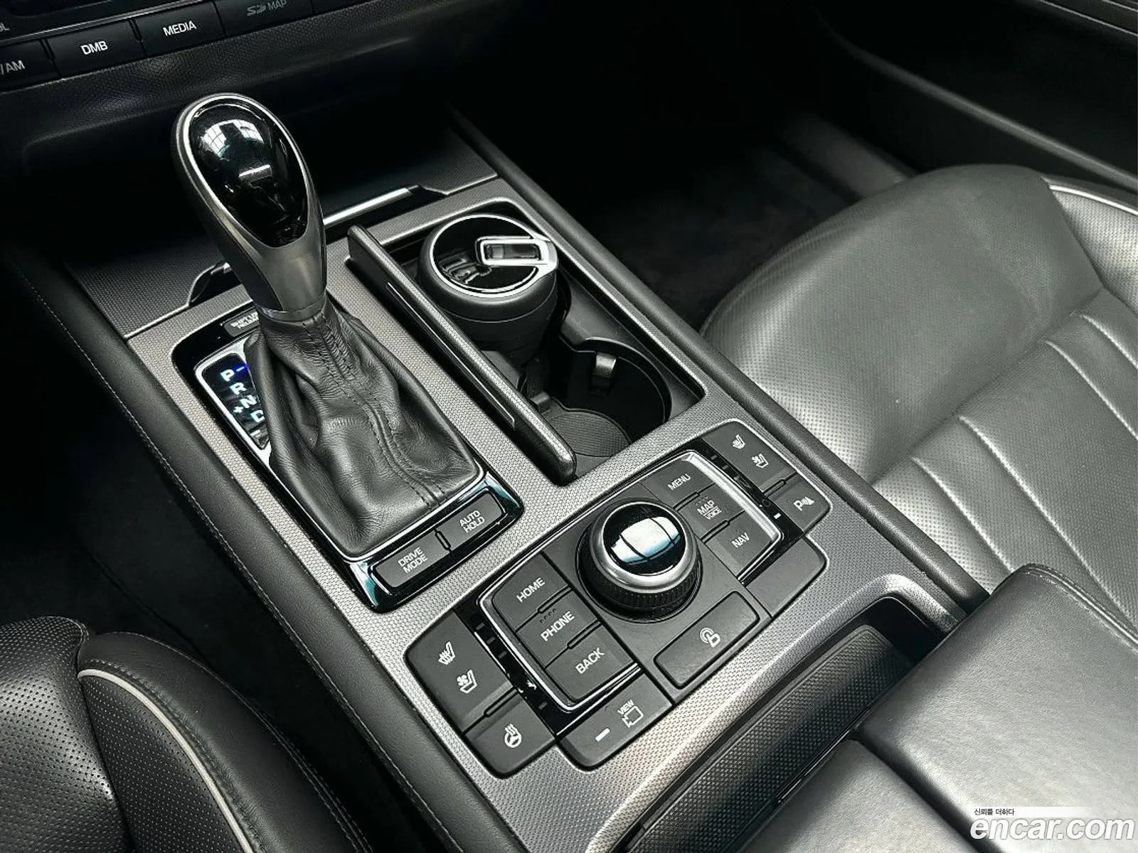 Hyundai Genesis DH