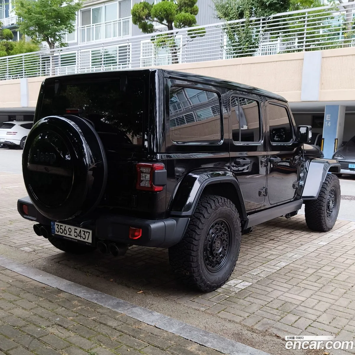 Jeep Wrangler 2022 — 8