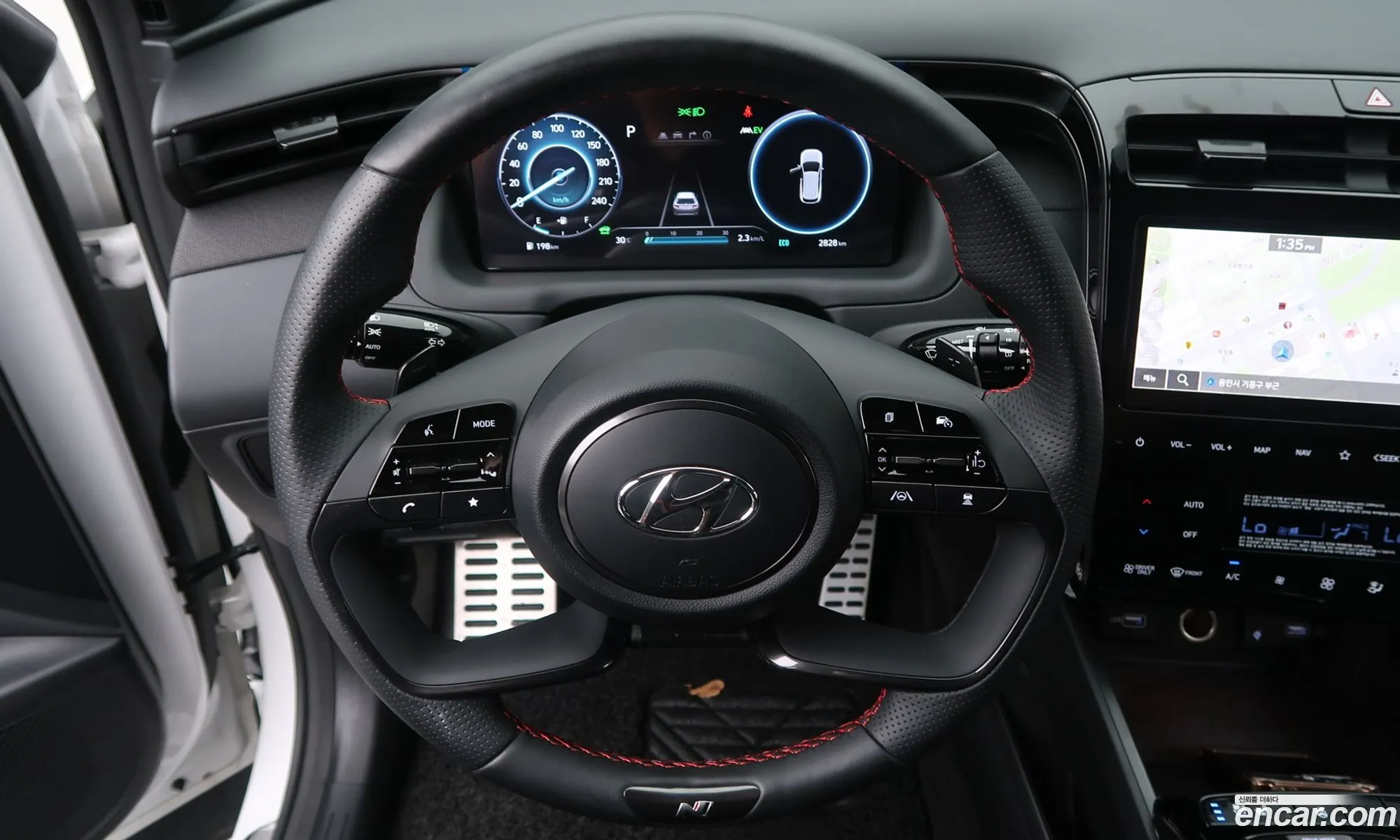 Hyundai Tucson Hybrid 2022 — 15