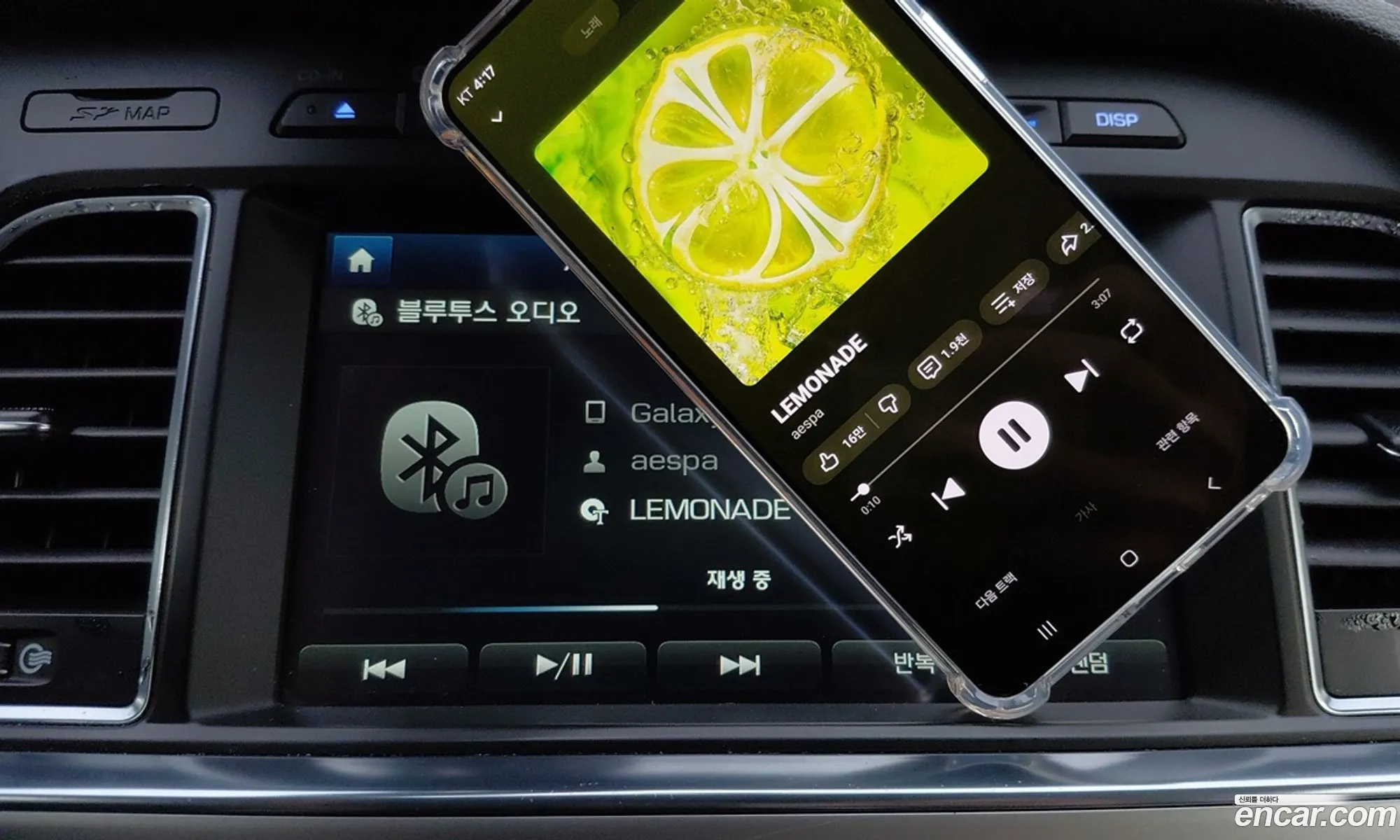Hyundai LF Sonata 2014 — 11