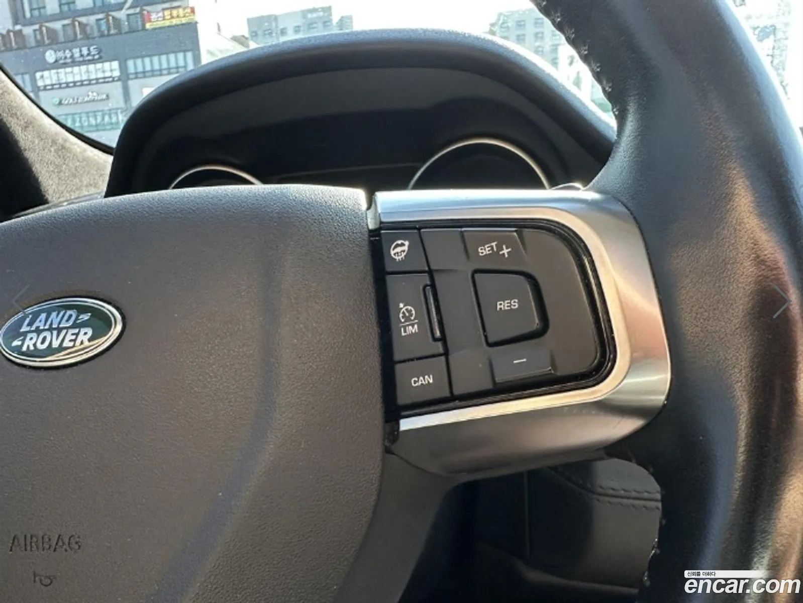 Land Rover Discovery Sport 2016 — 18