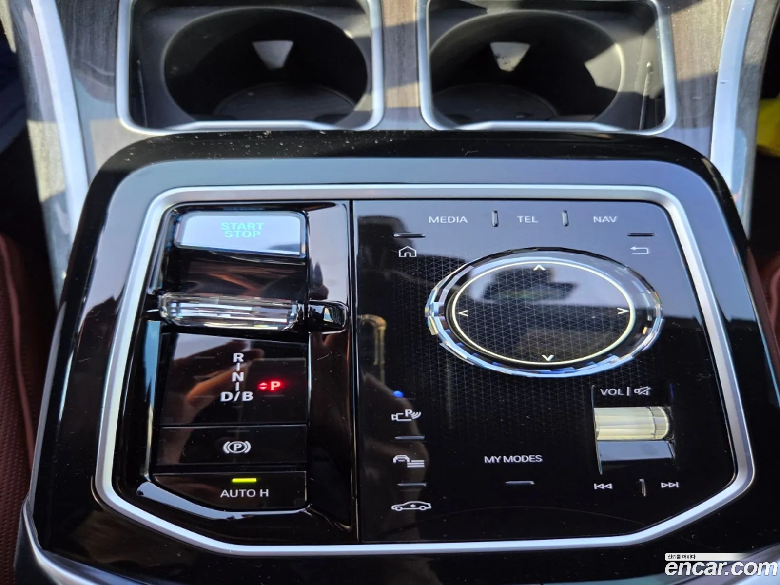 BMW i7 2023 — 8