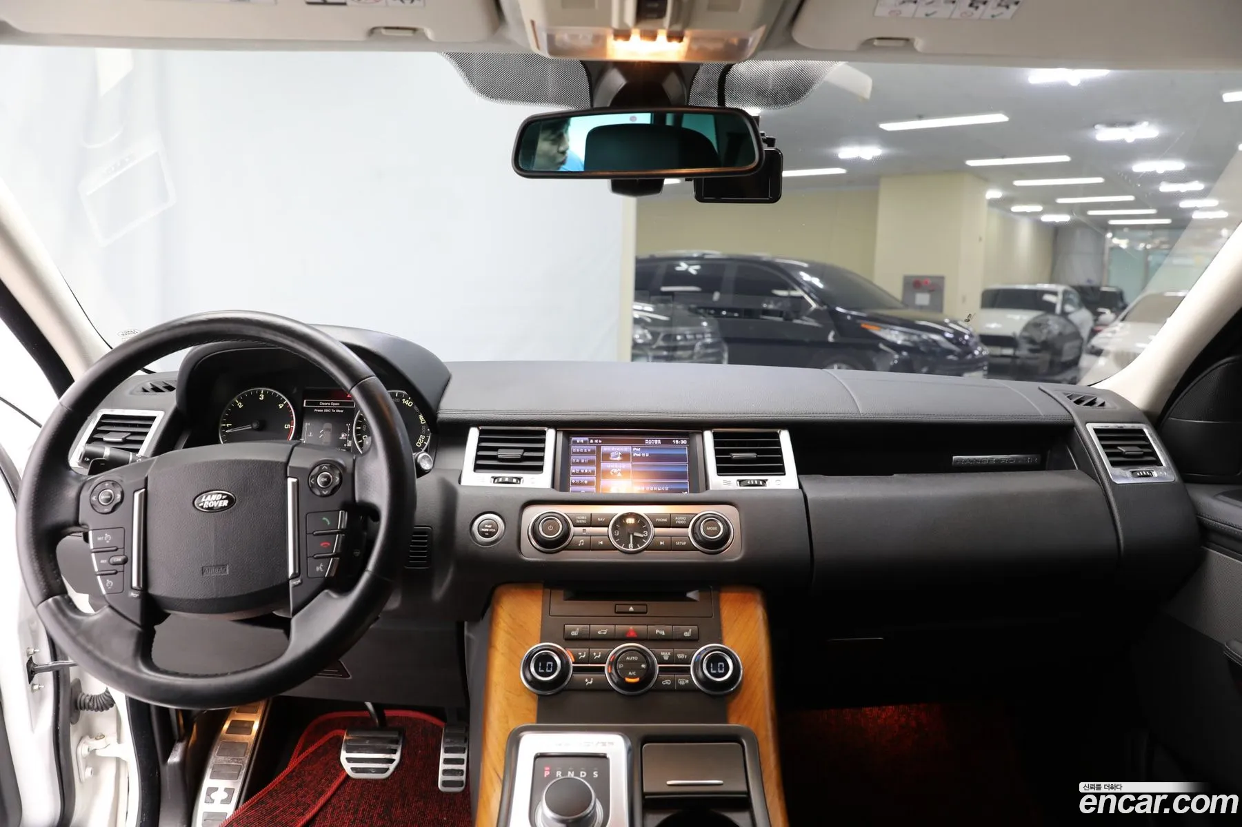 Land Rover Range Rover Sport 2012 — 2