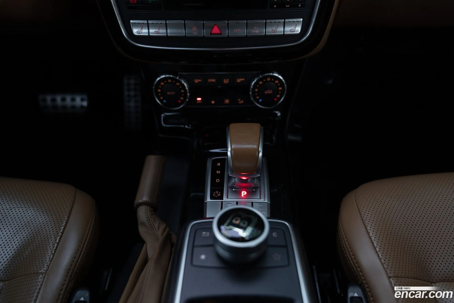 Mercedes-Benz G-Class W463 2014 — 19