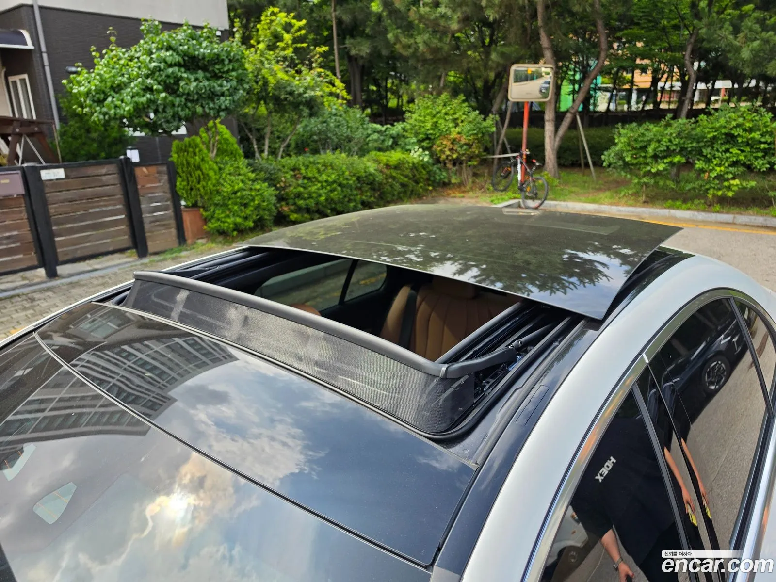 Mercedes-Benz E-Class W214 2025 — 6