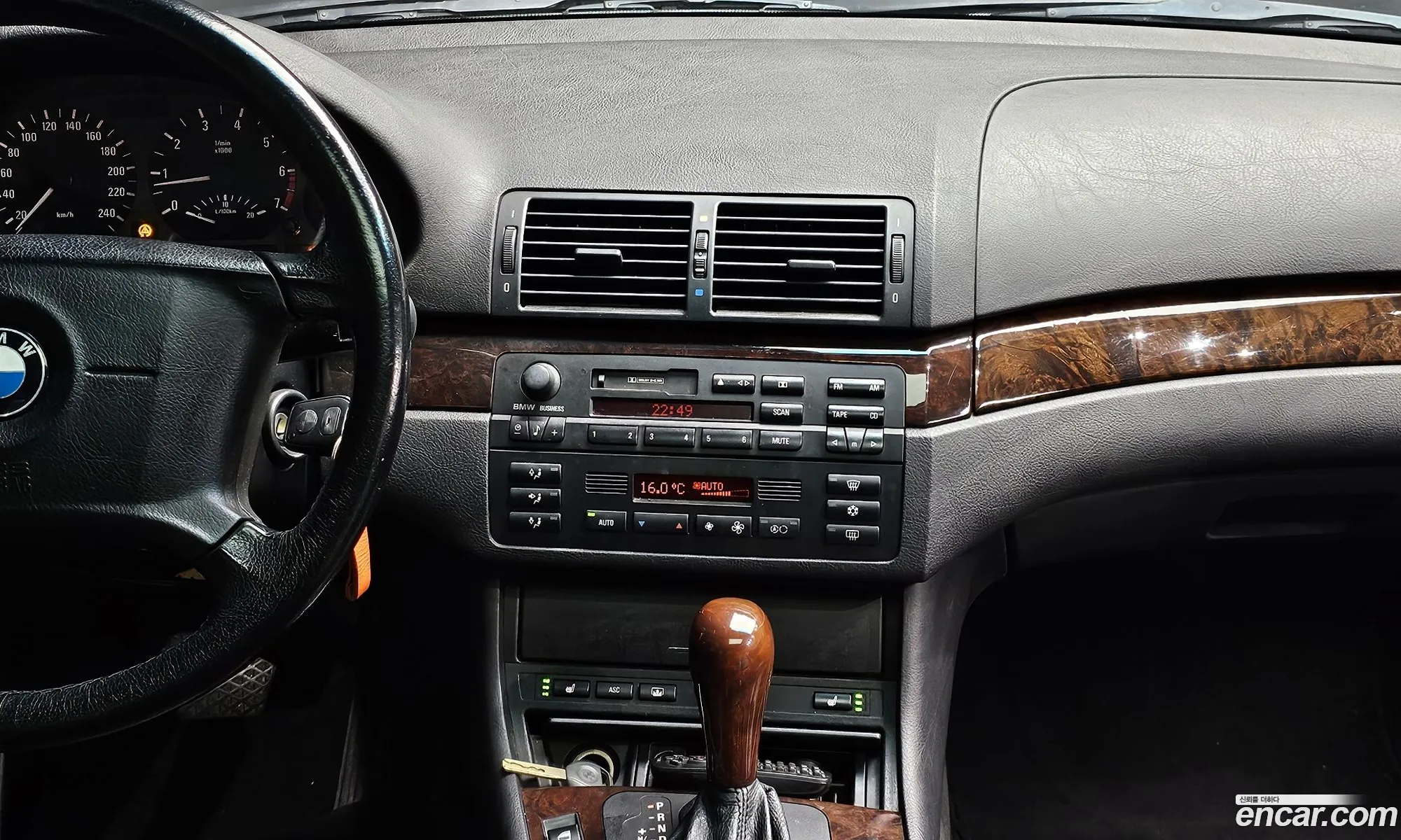 BMW 3 Series 2000 WBAAM1106YJM89018 — 12