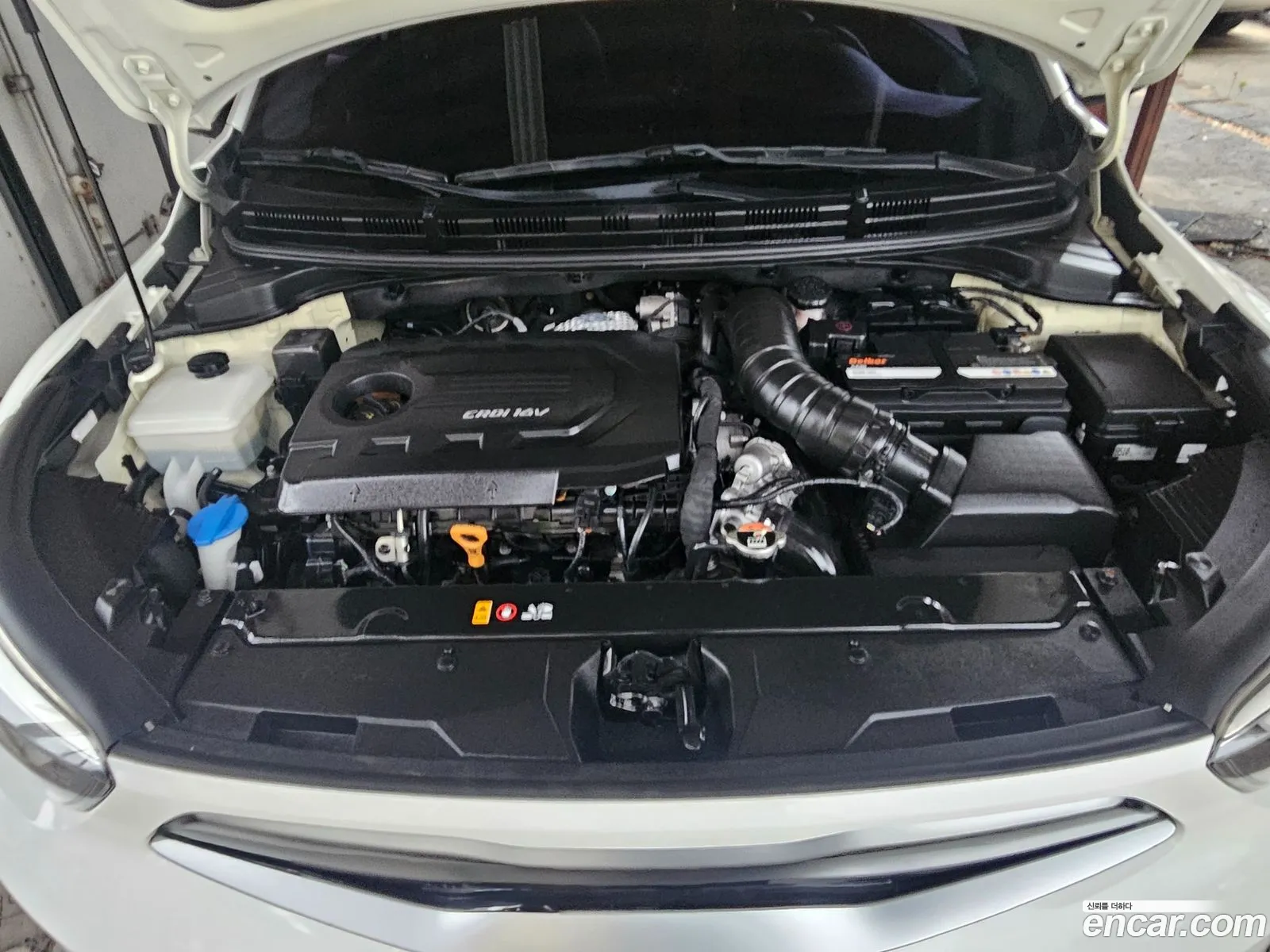 Kia Stonic 2017 — 10