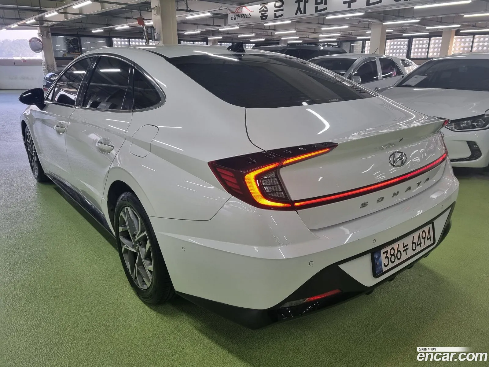 Hyundai Sonata 2022 — 17