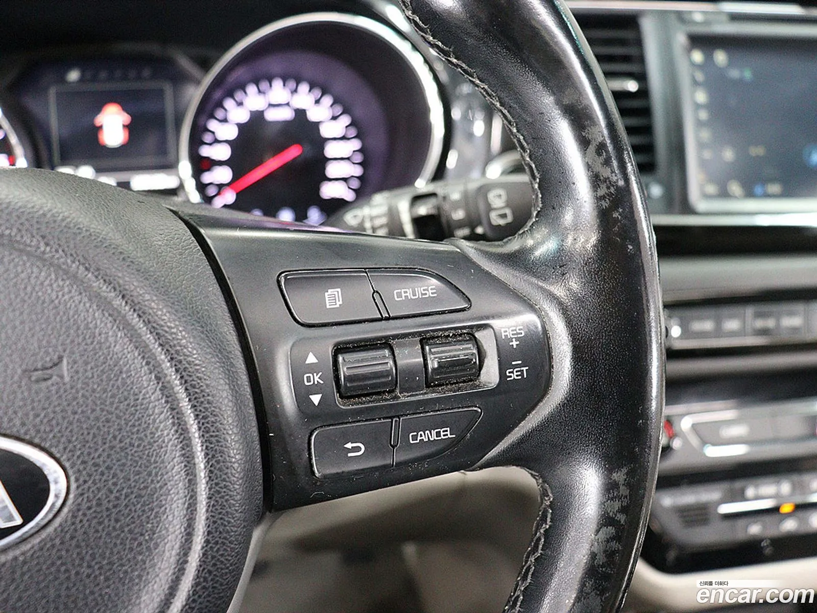 Kia Carnival 2016 — 16