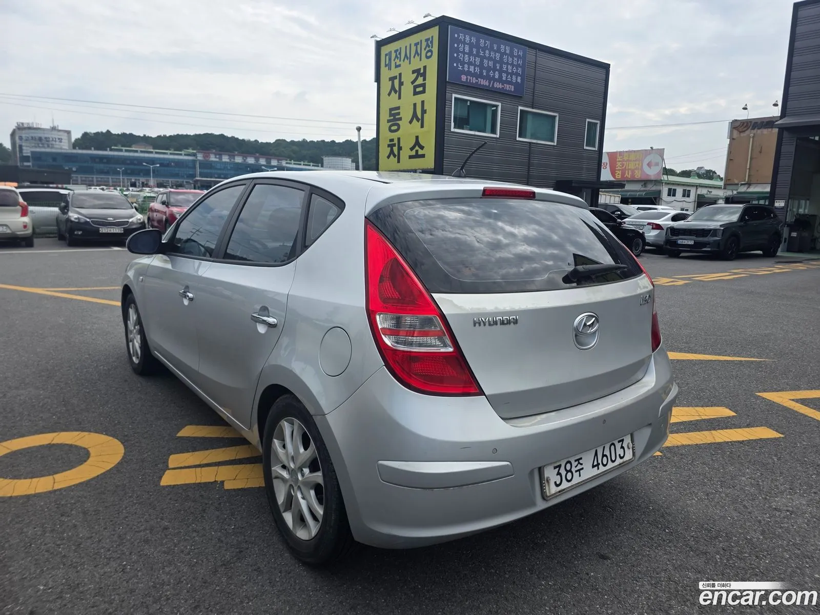 Hyundai i30 2008 — 14