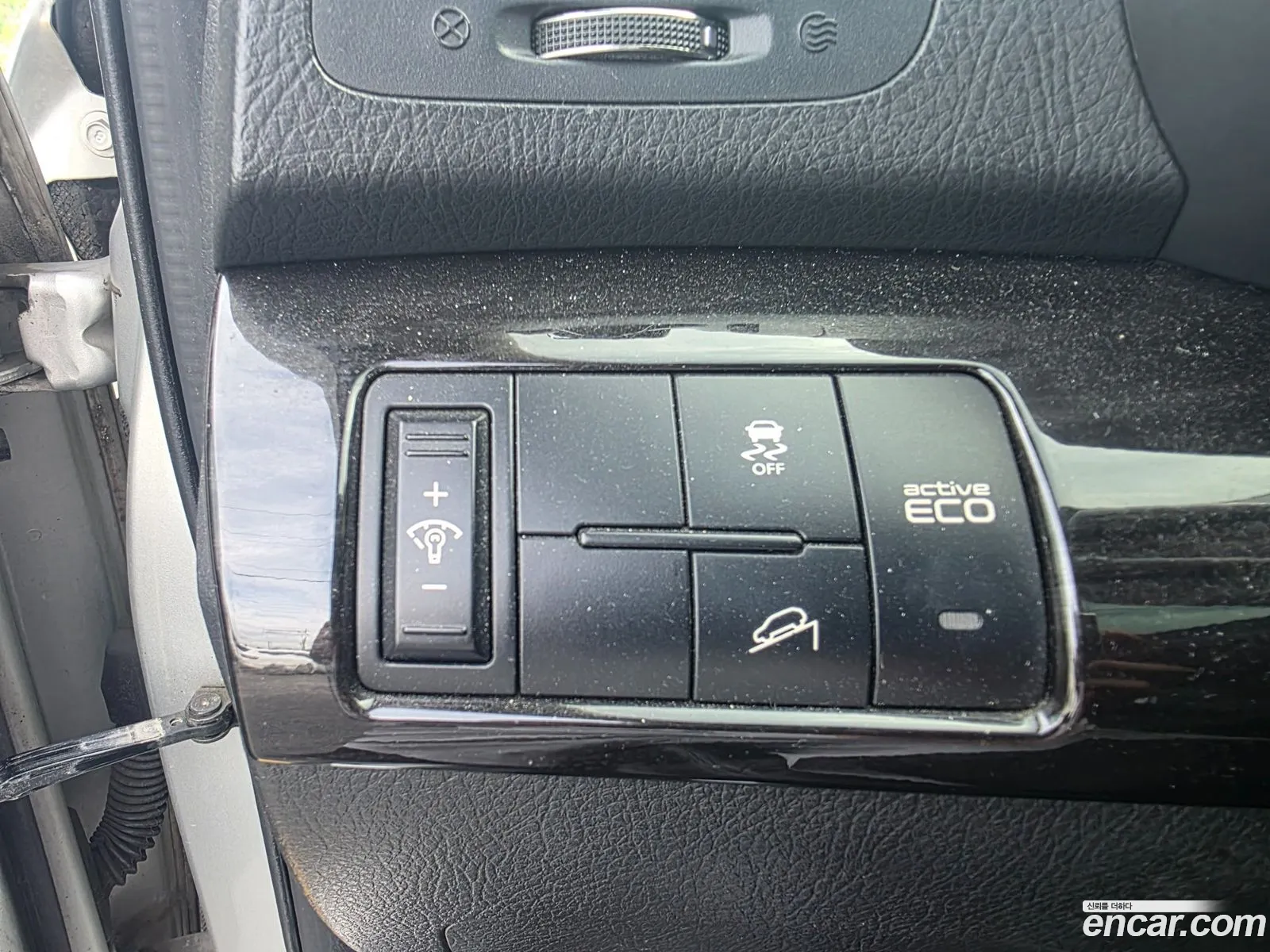 Kia Sorento R 2009 — 12
