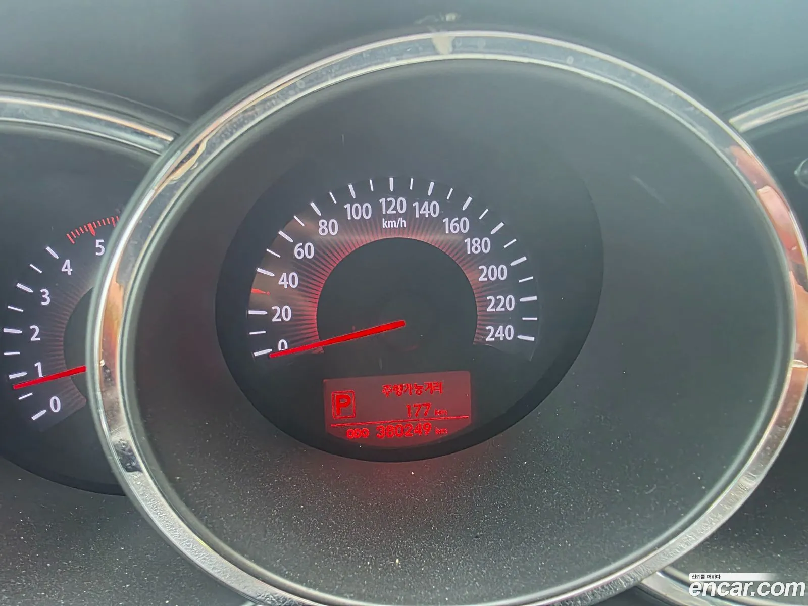 Kia Sorento R 2009 — 16