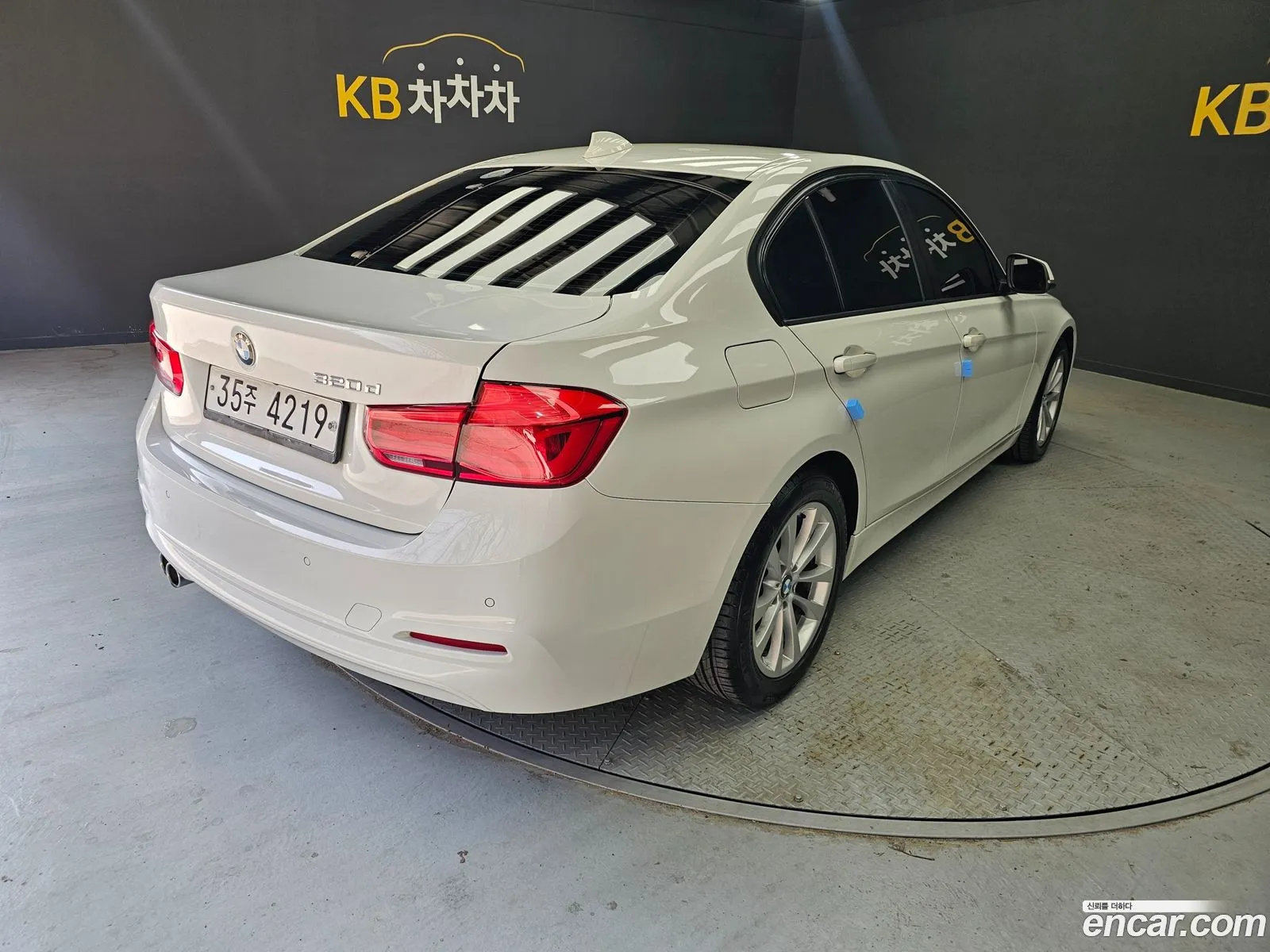 BMW 3 Series 2017 — 5
