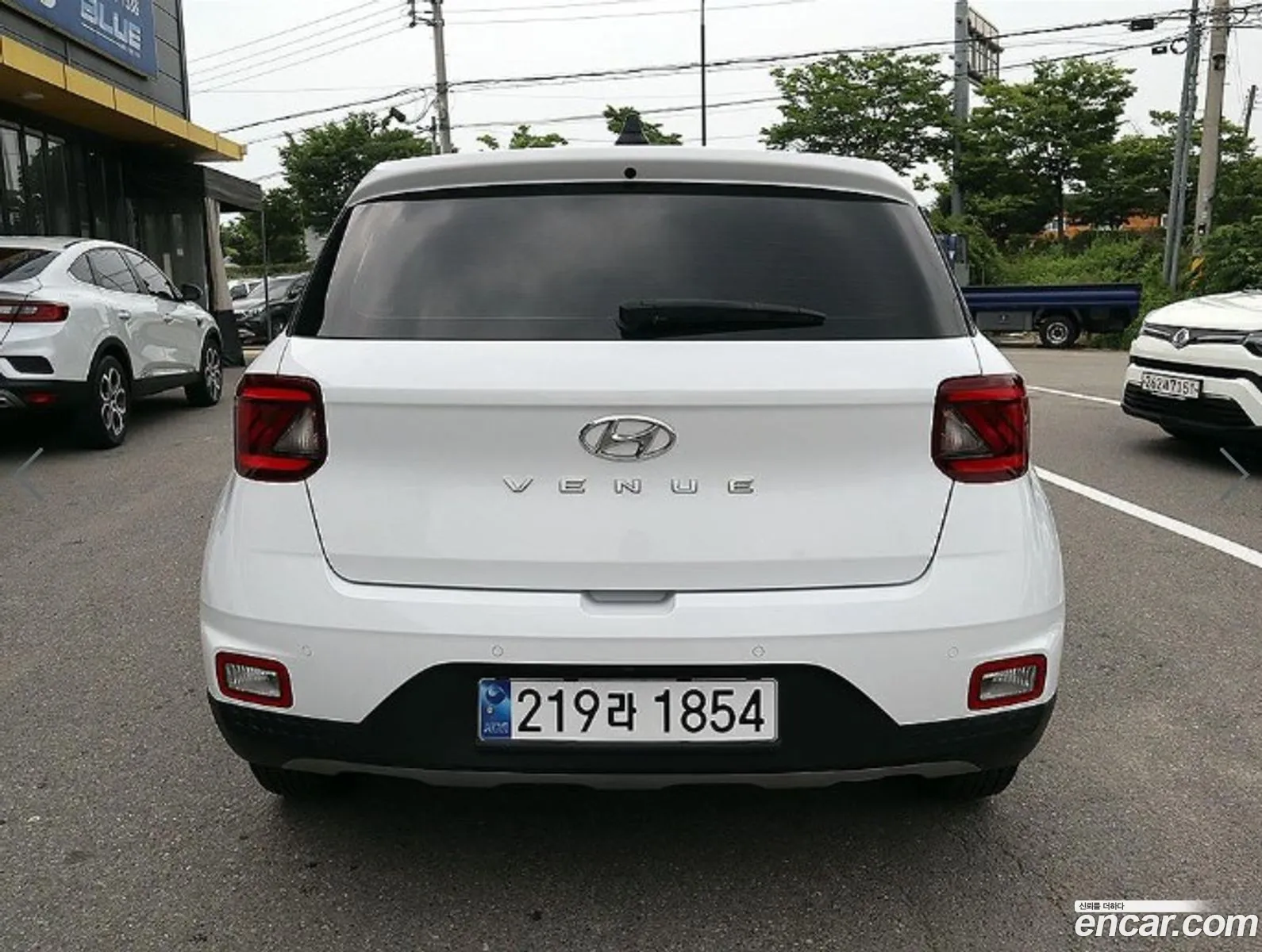 Hyundai Venue 2021 — 18