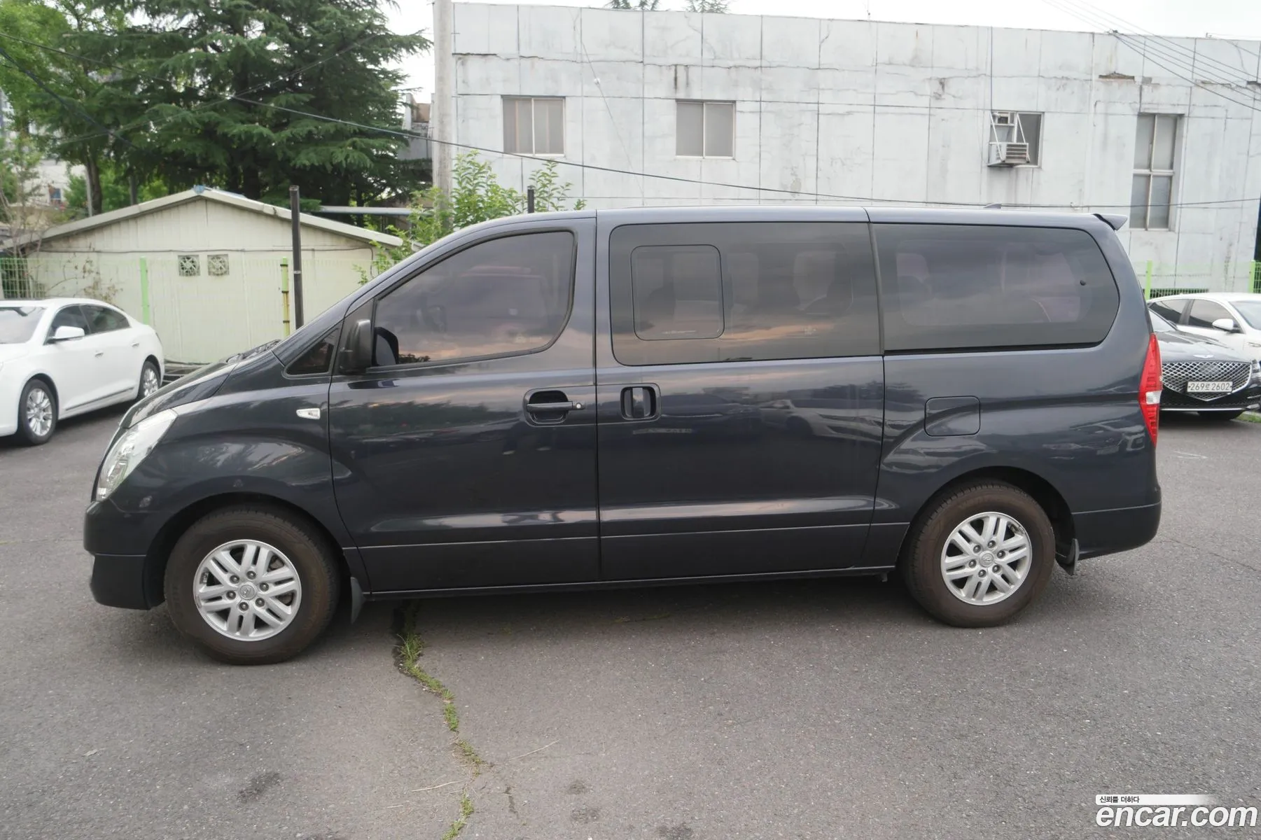 Hyundai Grand Starex 2017 — 15