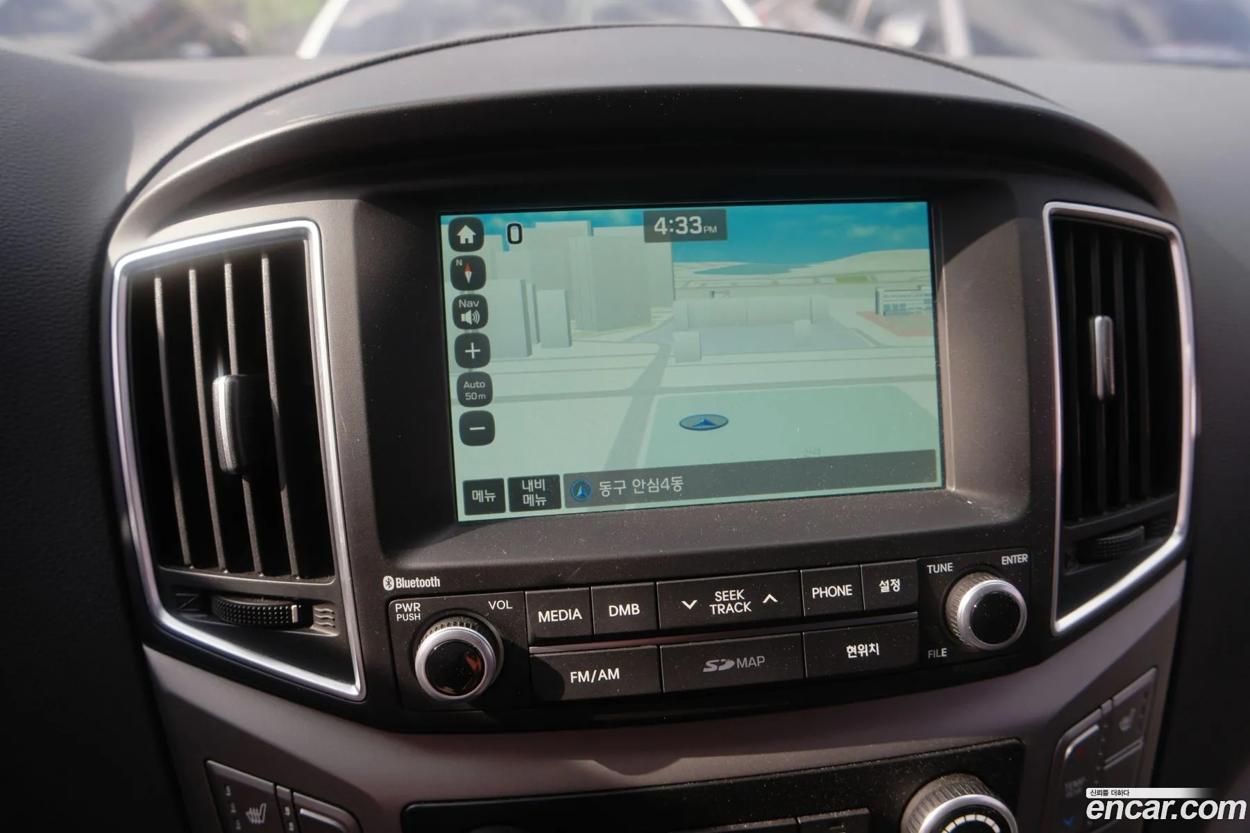 Hyundai Grand Starex 2017 — 11