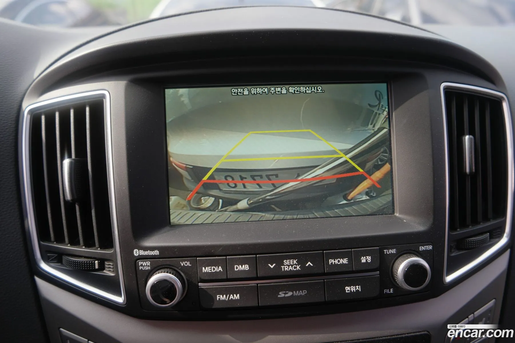 Hyundai Grand Starex 2017 — 12
